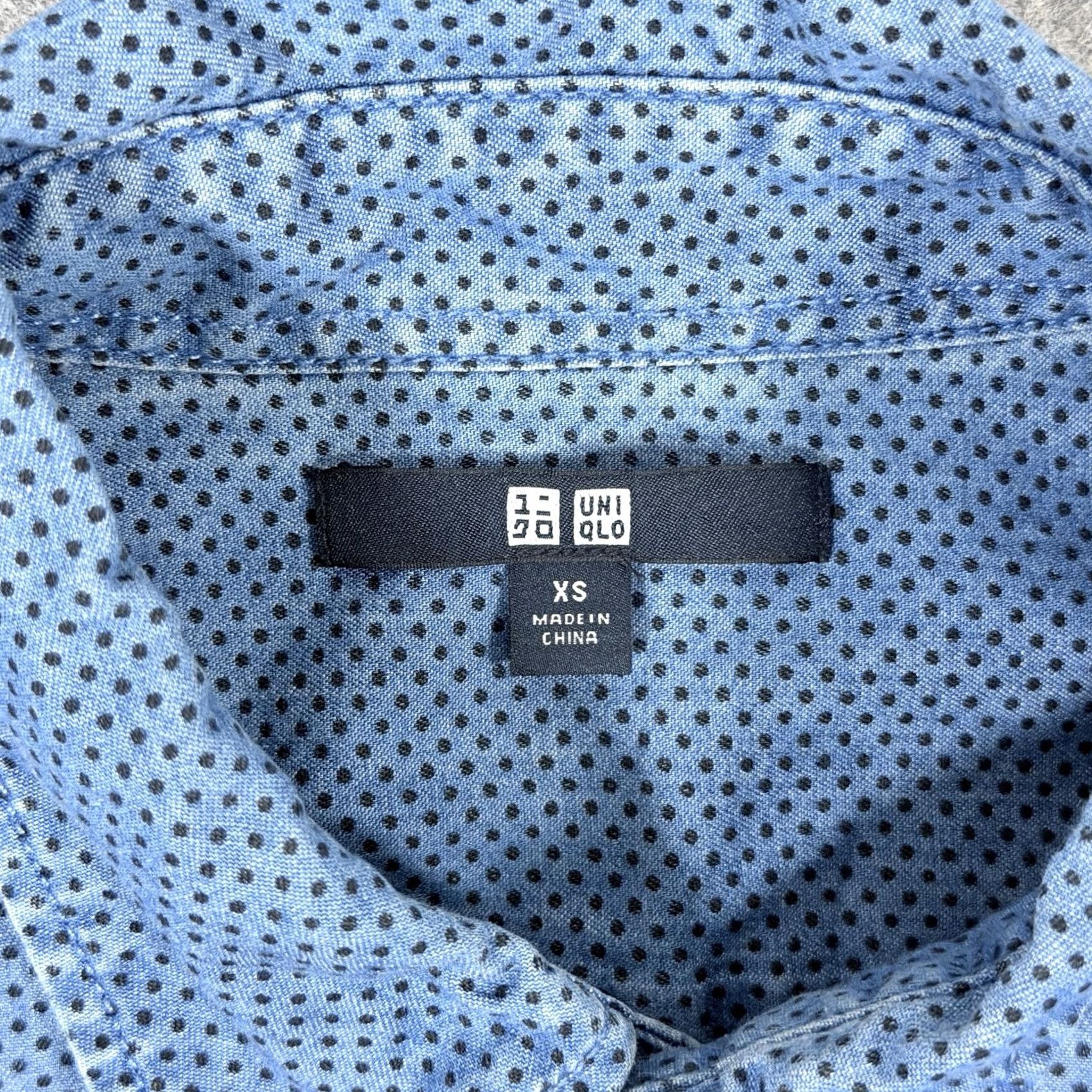 Uniqlo Uniqlo Men's Button-Down Shirt Long Sleeve Casual Blue Size XS Pocket Collar Fit Size US XS / EU 42 / 0 - 3 Thumbnail