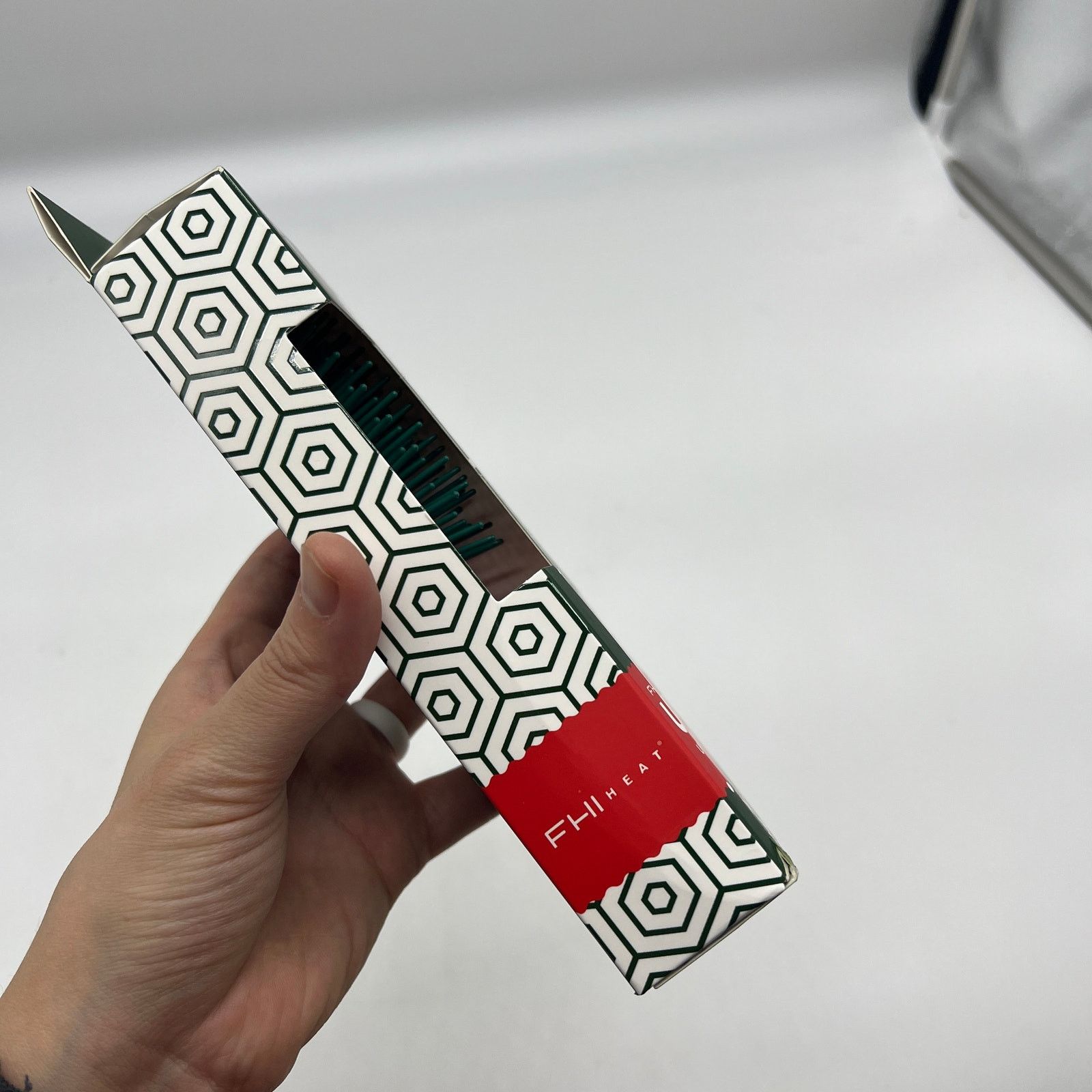 Other New UNbrush Mini Detangling Hairbrush Red Green Tra Size ONE SIZE - 7 Thumbnail