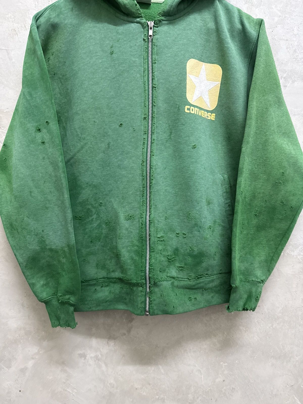 Converse 2000s Converse Distressed Studded Zipper Hoodie Size US M / EU 48-50 / 2 - 2 Thumbnail
