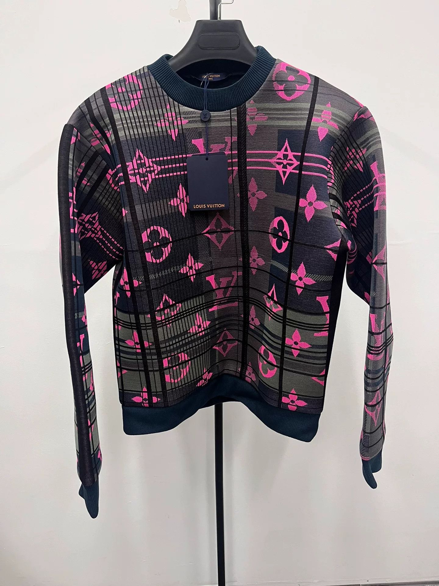 Louis Vuitton louis vuitton printed long sleeve sweatshirt Size XS / US 0-2 / IT 36-38 - 1 Thumbnail