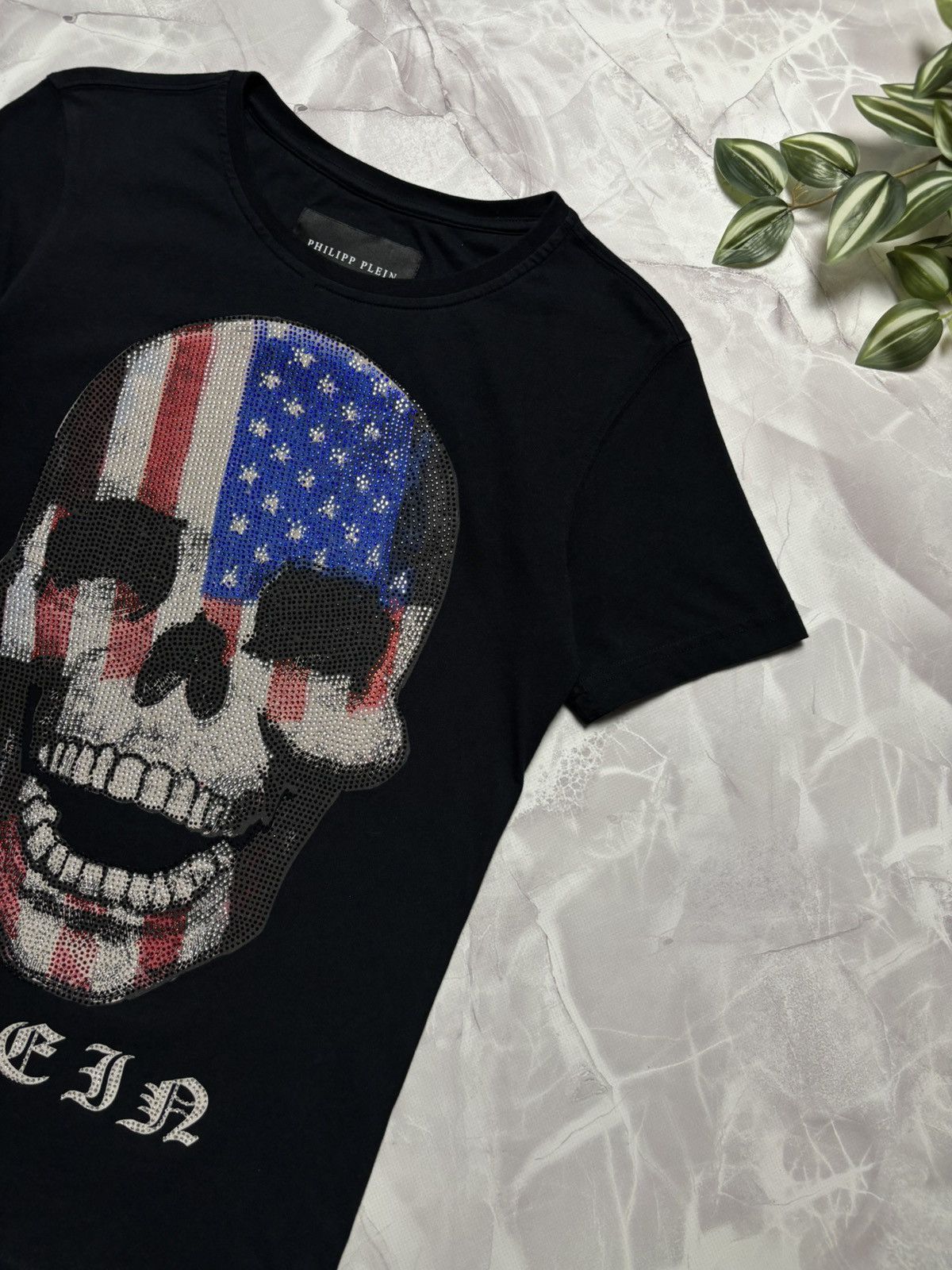 Philipp Plein Philipp Plein Skull USA Flag Rhinestone T-Shirt Black Mens S Size US S / EU 44-46 / 1 - 2 Thumbnail