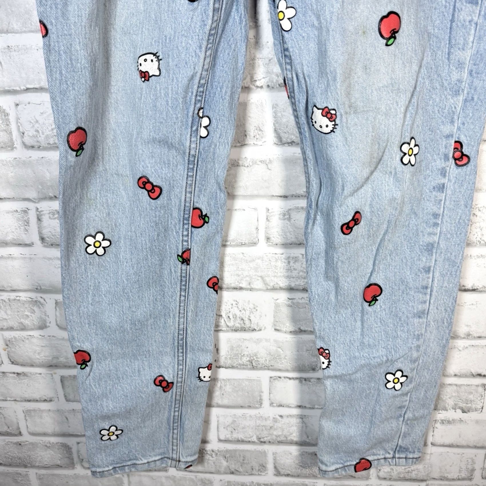 Vintage VTG Hello Kitty By Sanrio Jeans Womens Size 28x28 Blue Embroidered Casual Straight 28 Womens Size 28" / US 6 / IT 42 - 3 Thumbnail