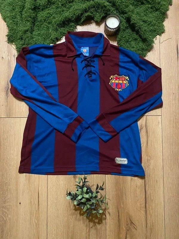 Other FC Barcelona 1920 Jersey Edition Socios 2005 Official Size US L / EU 52-54 / 3 - 1 Thumbnail