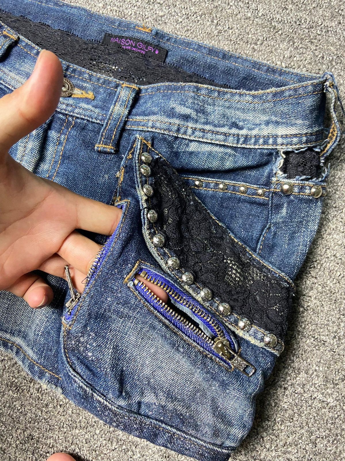 Japanese Brand Maison Gilfy Denim Mini Skirt with Lace & Zipper (158) Size 30" / US 8 / IT 44 - 6 Thumbnail