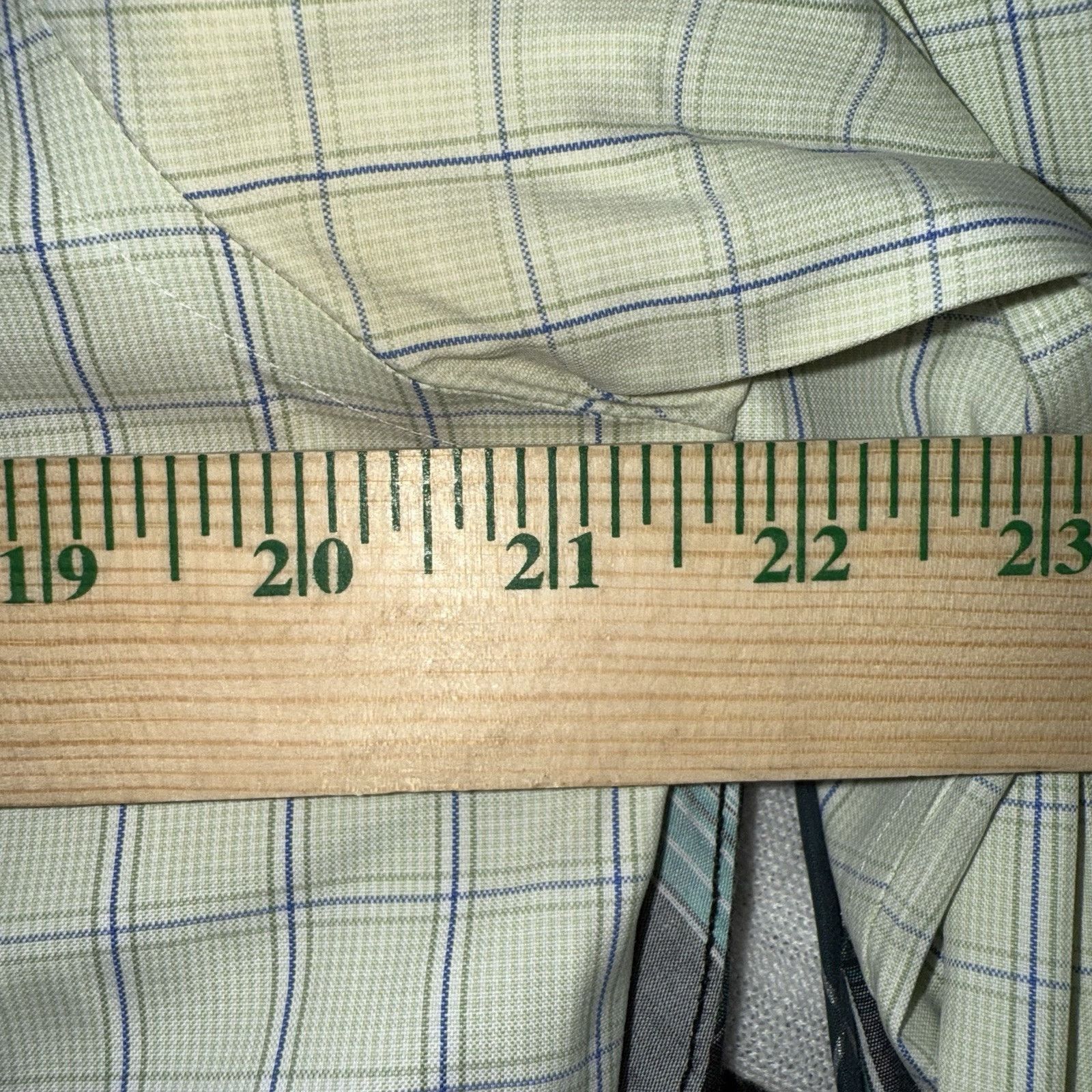 Brooks Brothers Brooks Brothers 15 1/2-34 Men’s Plaid Long Sleeve Slim Size US M / EU 48-50 / 2 - 5 Thumbnail