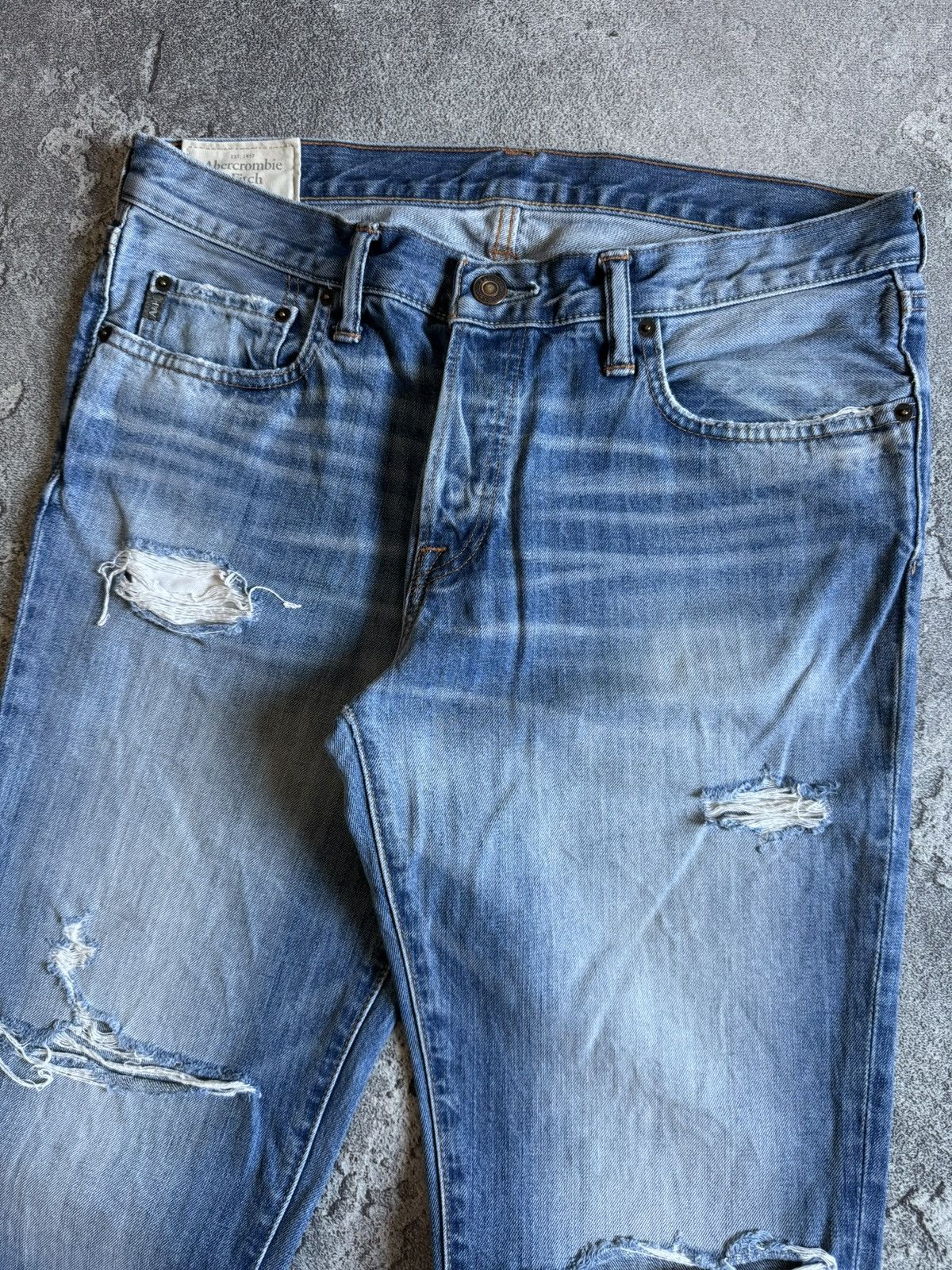 Abercrombie & Fitch Abercrombie Fitch 34/32 distressed denim pants jeans trouser Size US 34 / EU 50 - 3 Thumbnail