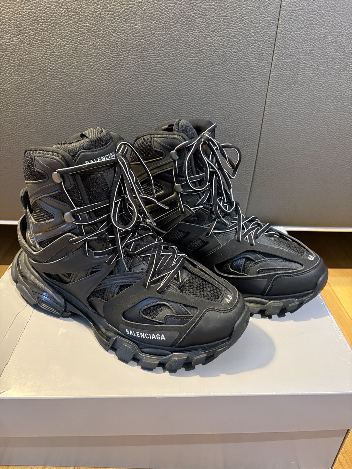 Balenciaga Black Balenciaga 1.0 Track High-Top Sneaker Size US 11 / EU 44 - 1 Thumbnail