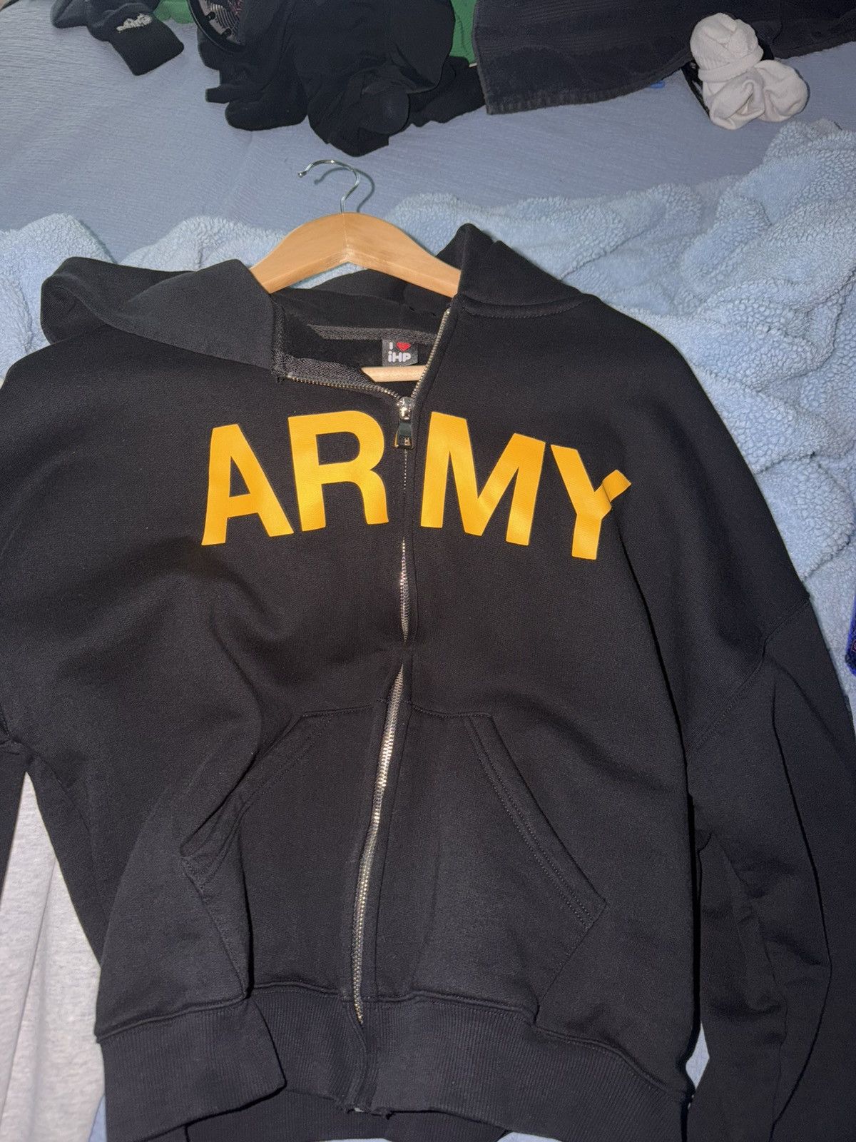 Other BUNDLE FOR IM HAPPY ARMY HOODIES Size US M / EU 48-50 / 2 - 2 Thumbnail
