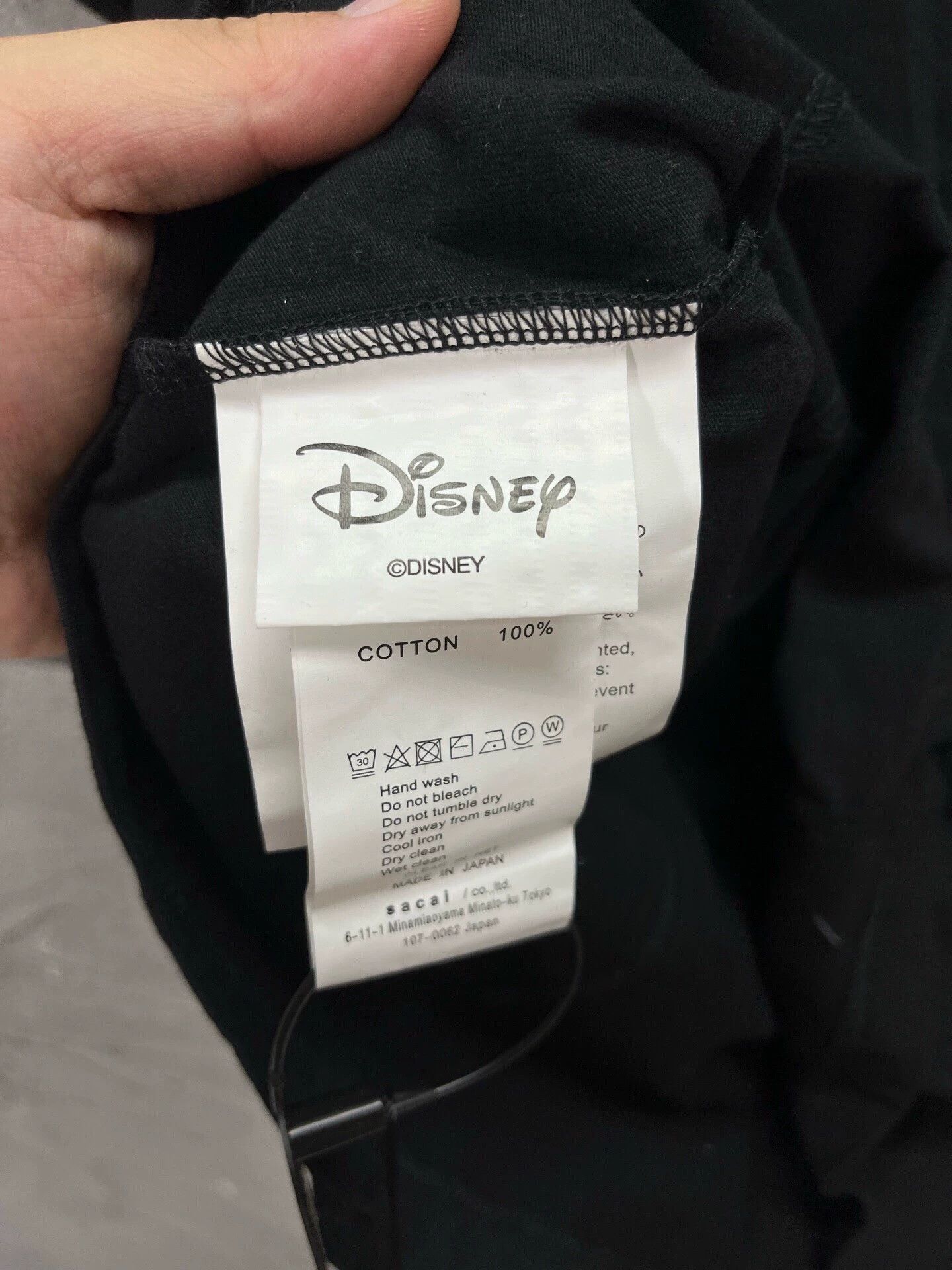 Sacai Sacai x Disney deconstructed patchwork collaboration tee, Size S / US 4 / IT 40 - 5 Thumbnail