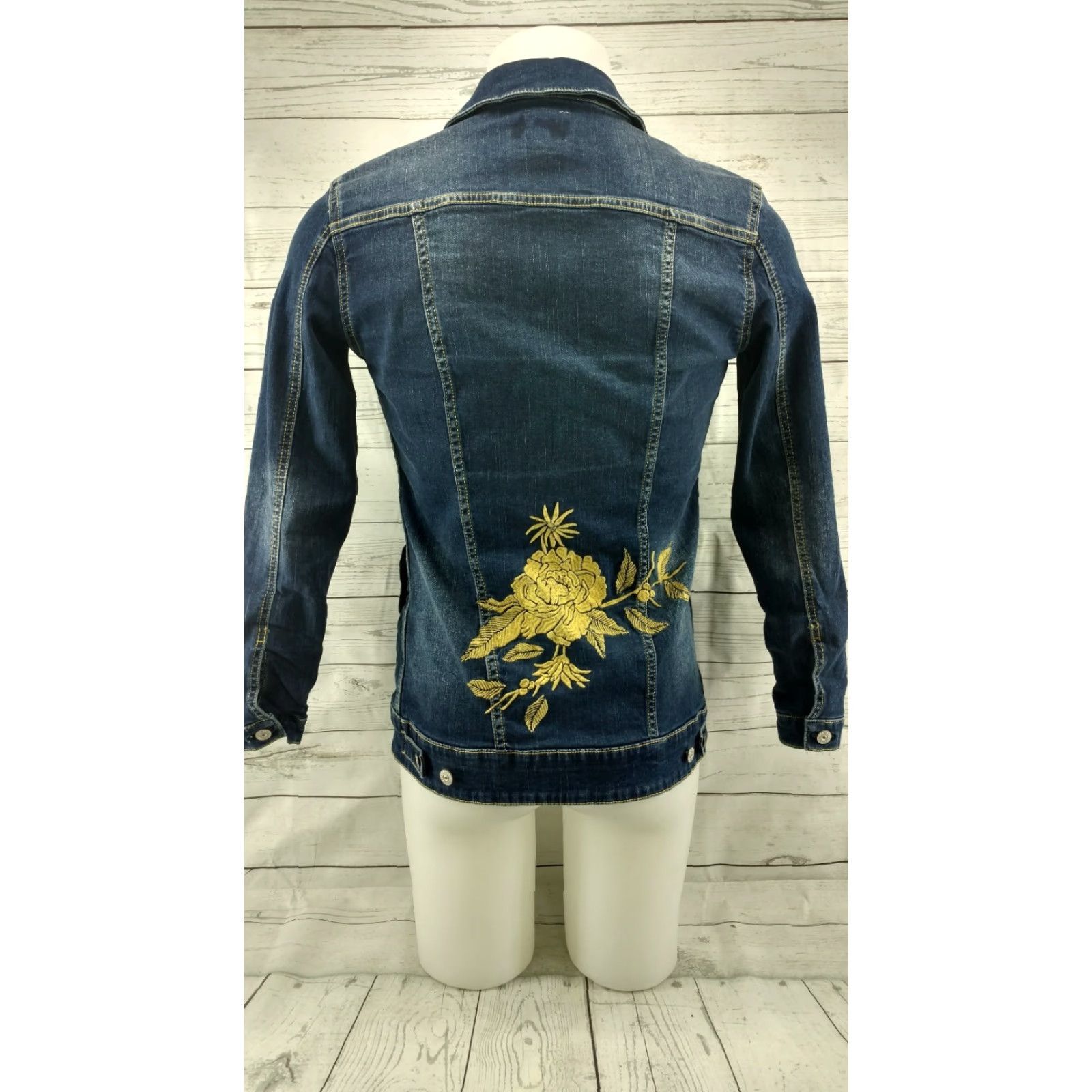 Vintage Lularoe SMALL Blue Denim Jean Jacket Embroidered Yellow Floral Denim Women Jacket XXS? Size 28" / US 6 / IT 42 - 5 Thumbnail