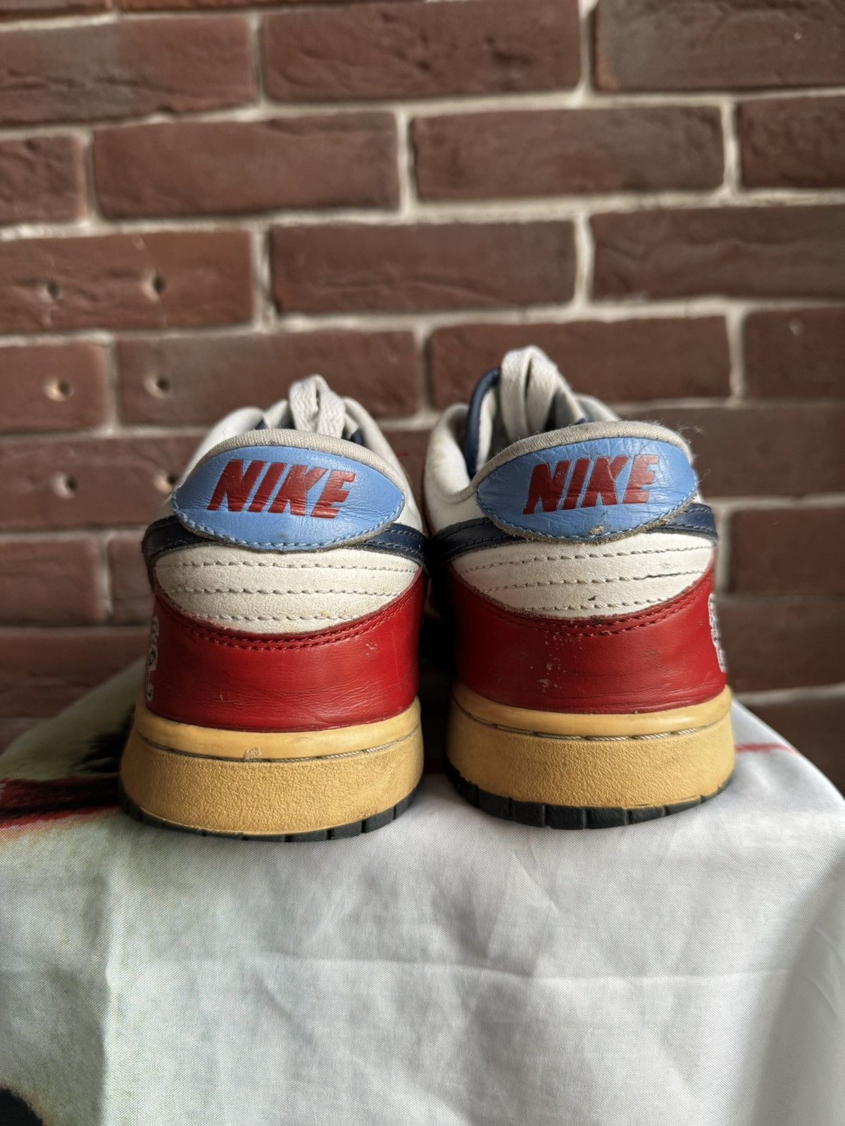 Nike Nike Dunk Low 2004 Vintage Supreme Court Sneakers Hype Rare Size US 9 / EU 42 - 7 Thumbnail