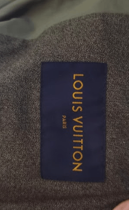 Louis Vuitton Louis Vuitton Parka with zipper and hood Size 50 Size US M / EU 48-50 / 2 - 5 Thumbnail