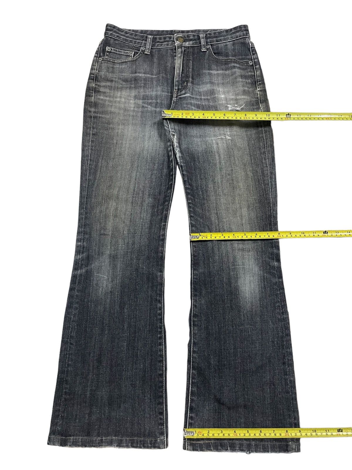 Jun Takahashi Vintage Y2K Japanese Denim Grey Wash Ripped Bootcut Jeans Size US 29 - 11 Thumbnail
