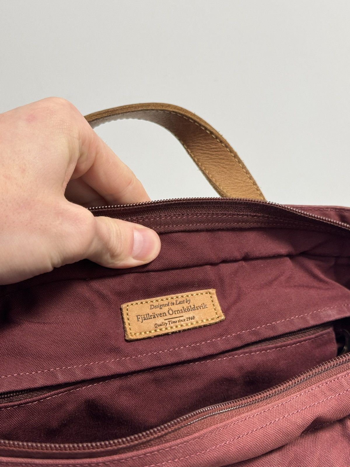 Fjallraven Fjallraven G-1000 Maroon Red Bag Totepack Shoulder Backpack Size ONE SIZE - 16 Thumbnail