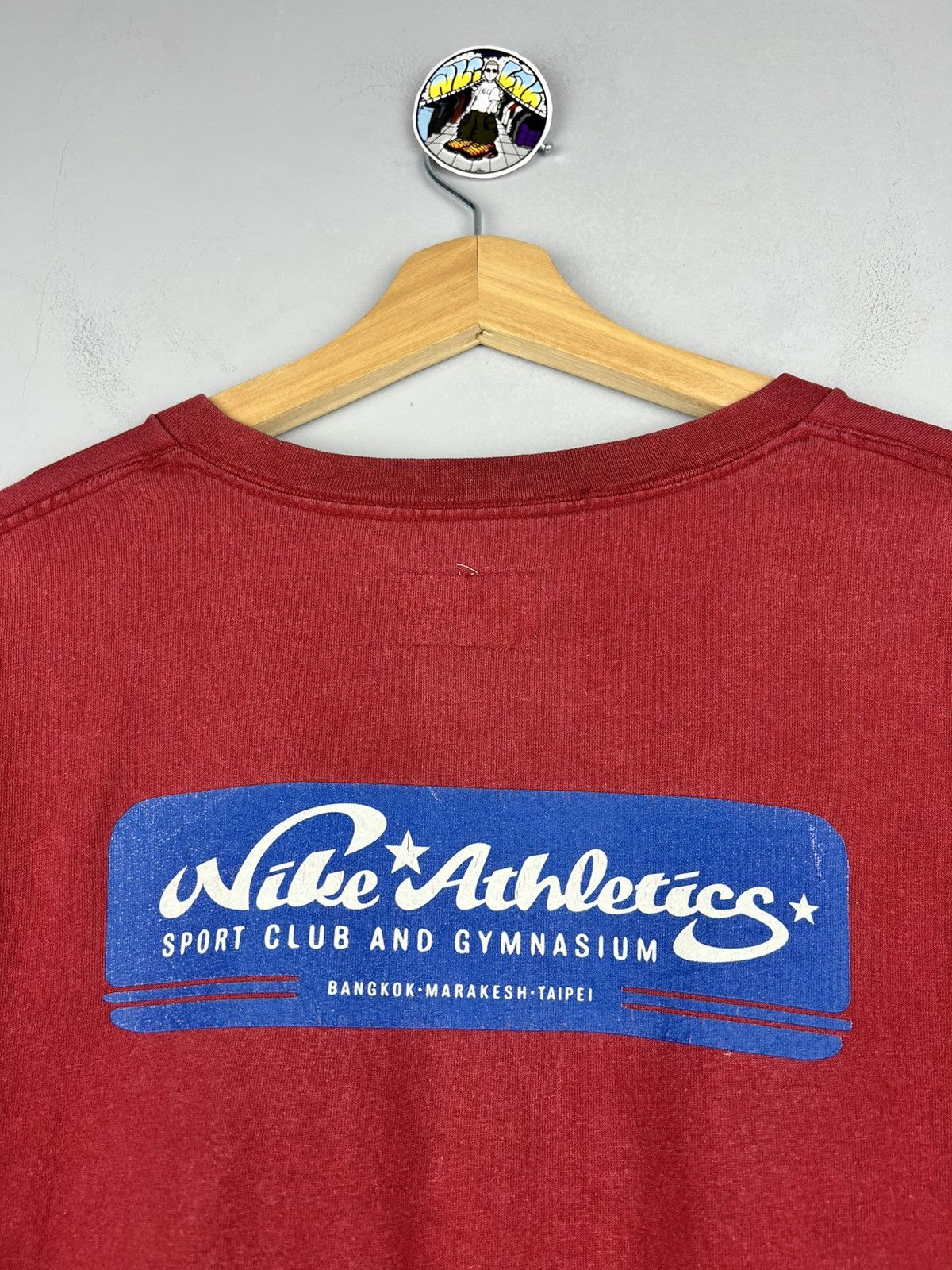 Nike Very Rare Nike Athletics Gymnasium T shirt Star Swoosh Logo Size US XL / EU 56 / 4 - 5 Thumbnail