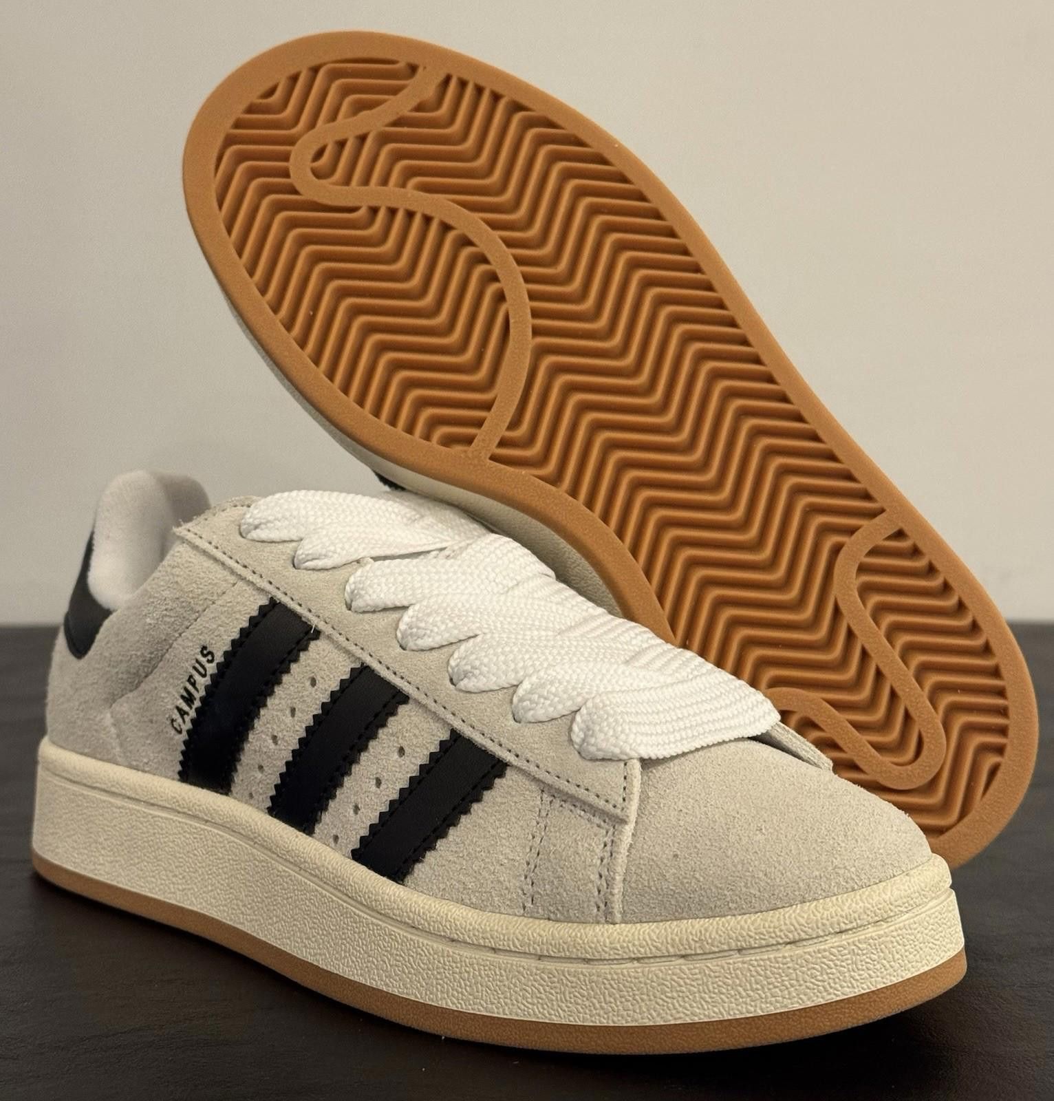 Adidas Size 5 - adidas Campus 00s Crystal White Black W Size US 5 / IT 35 - 5 Thumbnail
