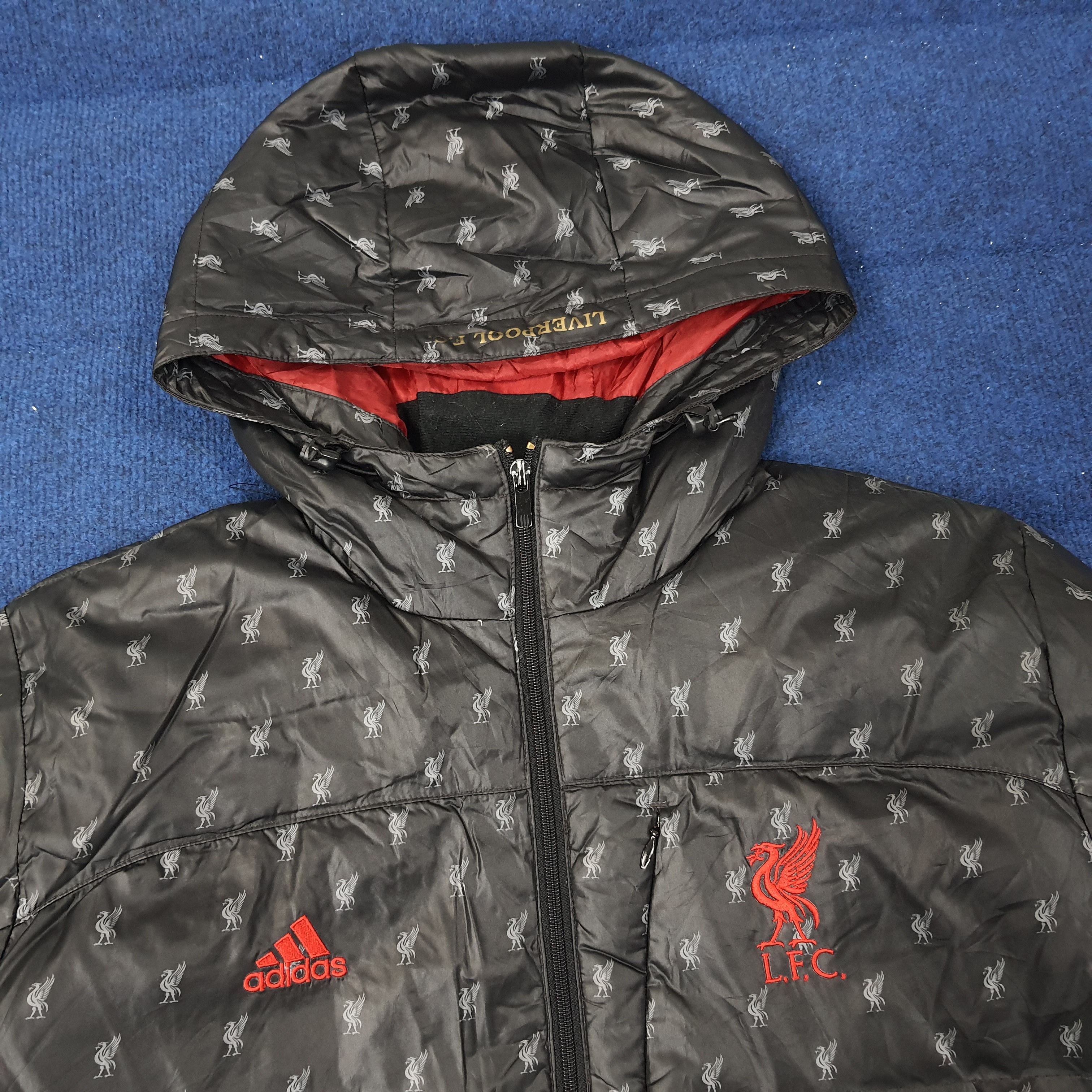 Adidas Vintage Adidas Liverpool F.C Puffer Jacket C262N5 Size US L / EU 52-54 / 3 - 2 Thumbnail
