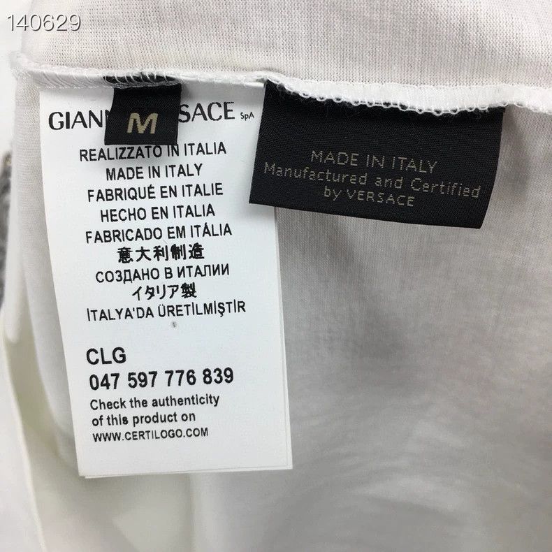 Versace Versace Heavy embroidered crystal figure short sleeve T-sh Size US L / EU 52-54 / 3 - 4 Thumbnail