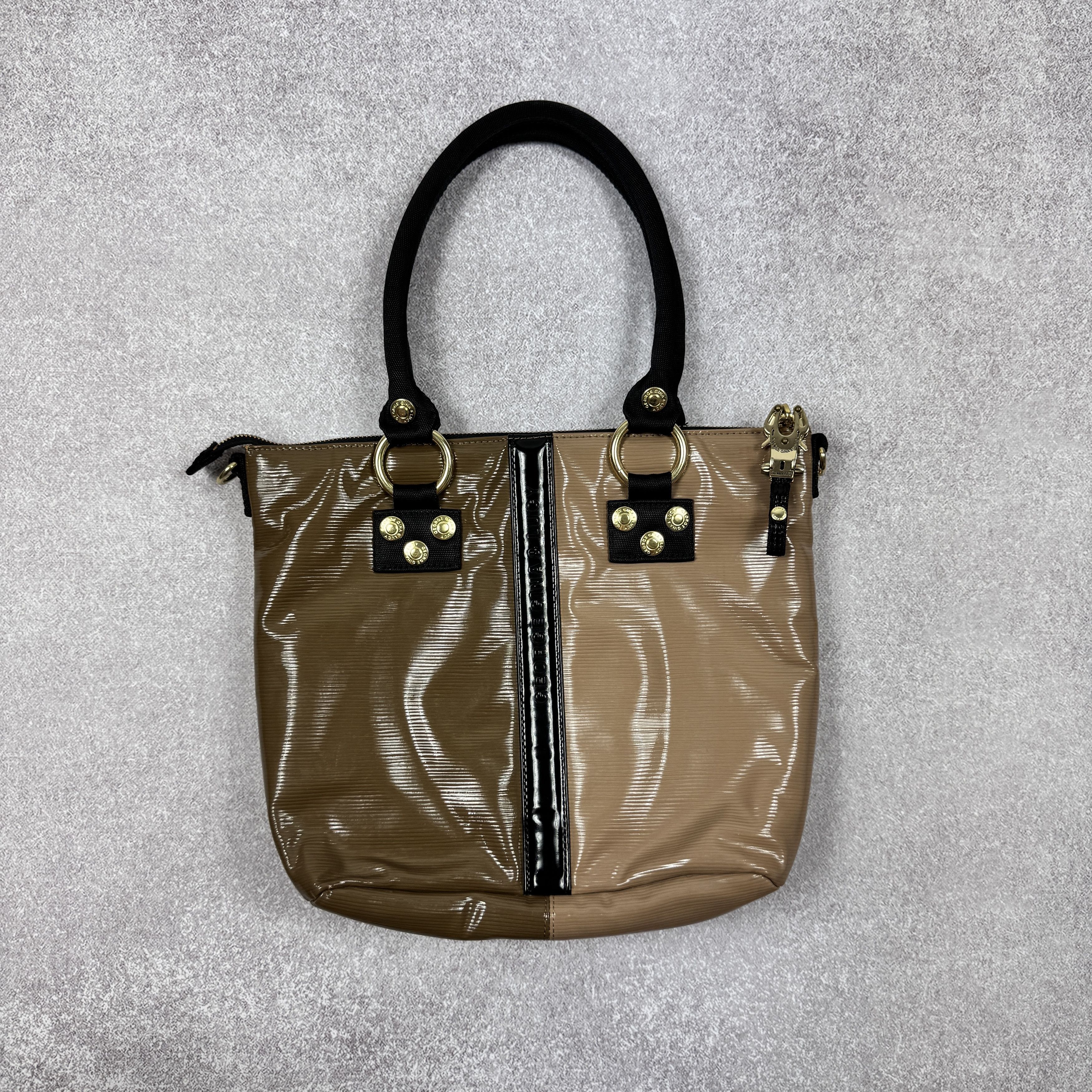 Designer × George Gina & Lucy NEW GEORGE GINA & LUCY FAINAWAY GLOSS HANDLE BAG Size ONE SIZE - 2 Thumbnail