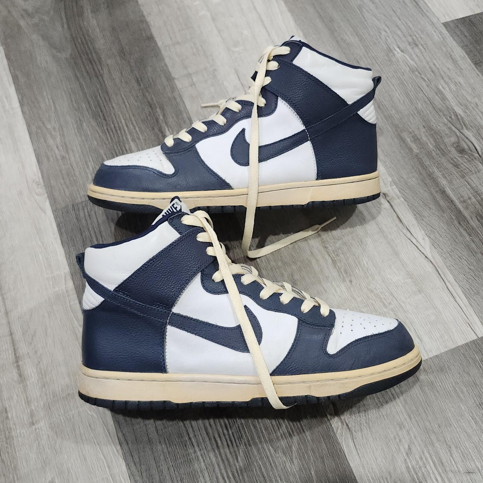 Nike Vintage 2004 Nike Dunk High Villanova Mens 9.5 / 309432-141 Size US 9.5 / EU 42-43 - 1 Thumbnail