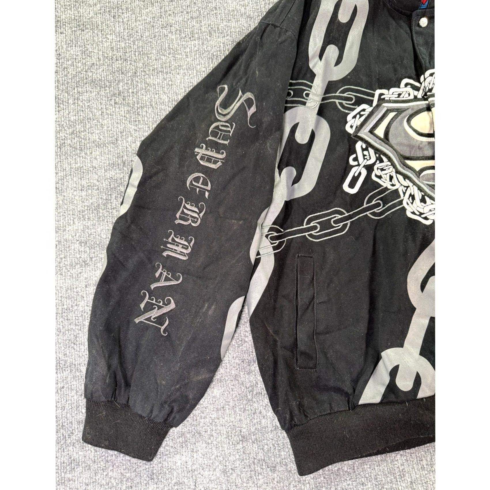 JH Design VINTAGE JH Design Superman Jacket Mens 2XL Black Twill Bomber Jacket Embroidered Chain Graphic Size US XXL / EU 58 / 5 - 5 Thumbnail