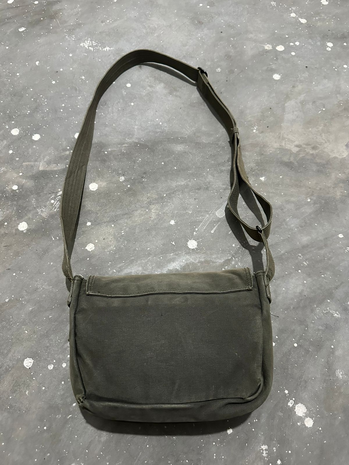 Porter Porter Japan Natural Faded Olive Canvas Crossbody/ Sling bag Size ONE SIZE - 7 Thumbnail