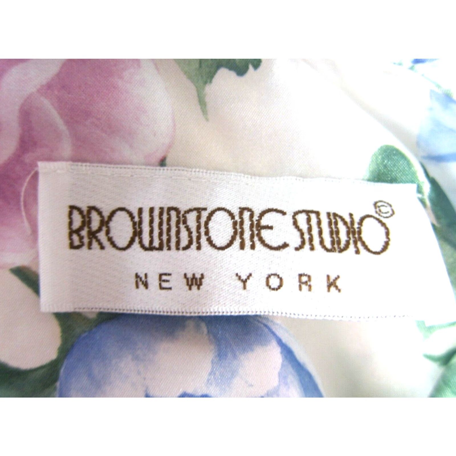 Vintage VINTAGE Brownstone Studio New York Pink Floral Long Sleeve Pocket Muumuu House Dress XL Size XL / US 12-14 / IT 48-50 - 3 Thumbnail