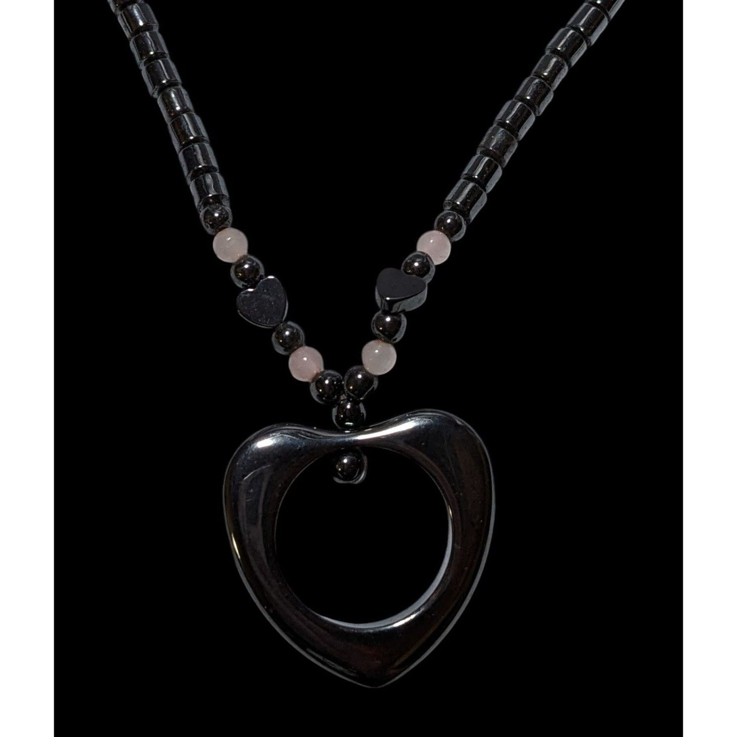 Other Coquette Open Heart Hematite Pink Quartz Necklace Size ONE SIZE - 3 Thumbnail