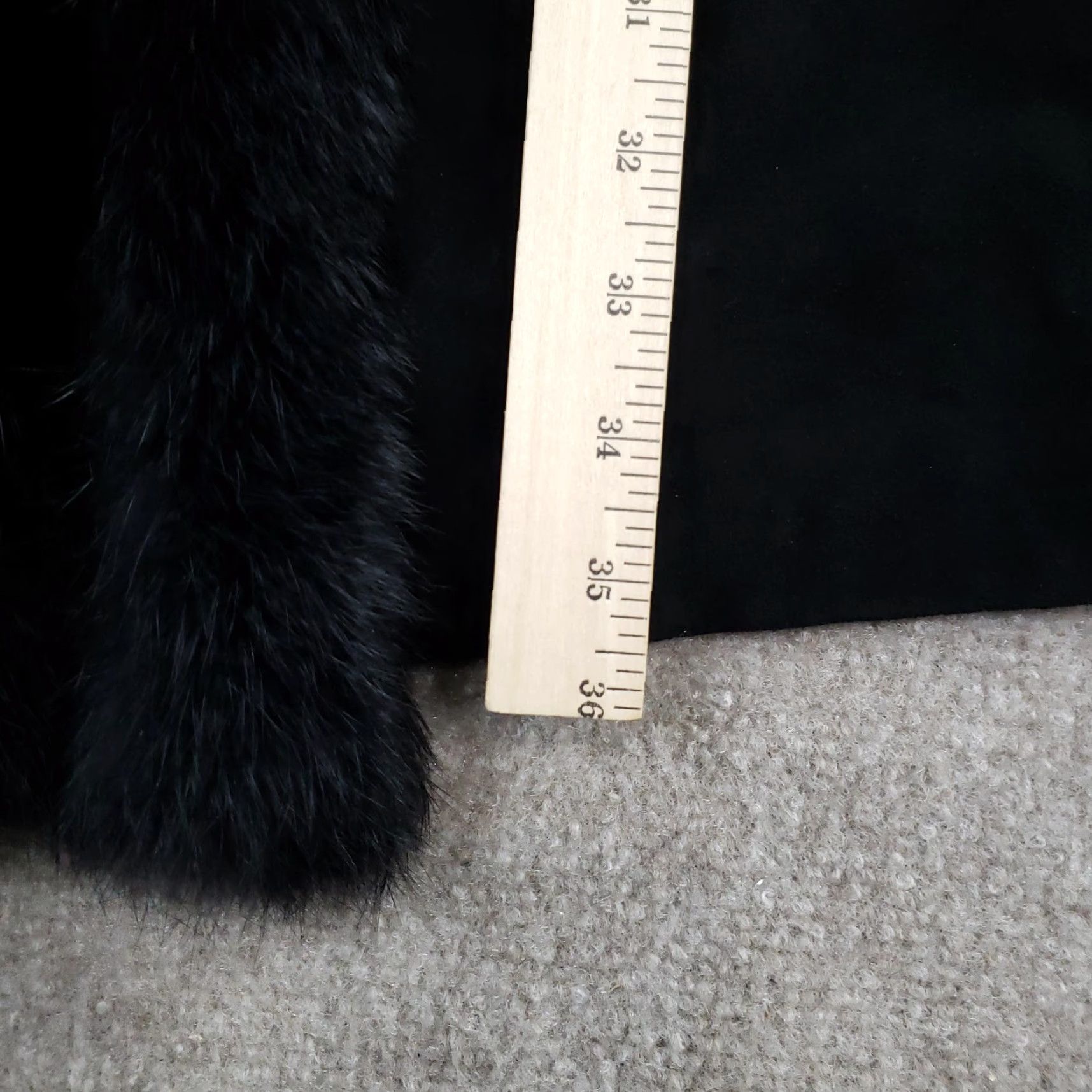 Doublet VINTAGE Double D Ranch Vest Women Medium Long Black Leather Beaded Removeable Fur Trim Size M / US 6-8 / IT 42-44 - 4 Thumbnail