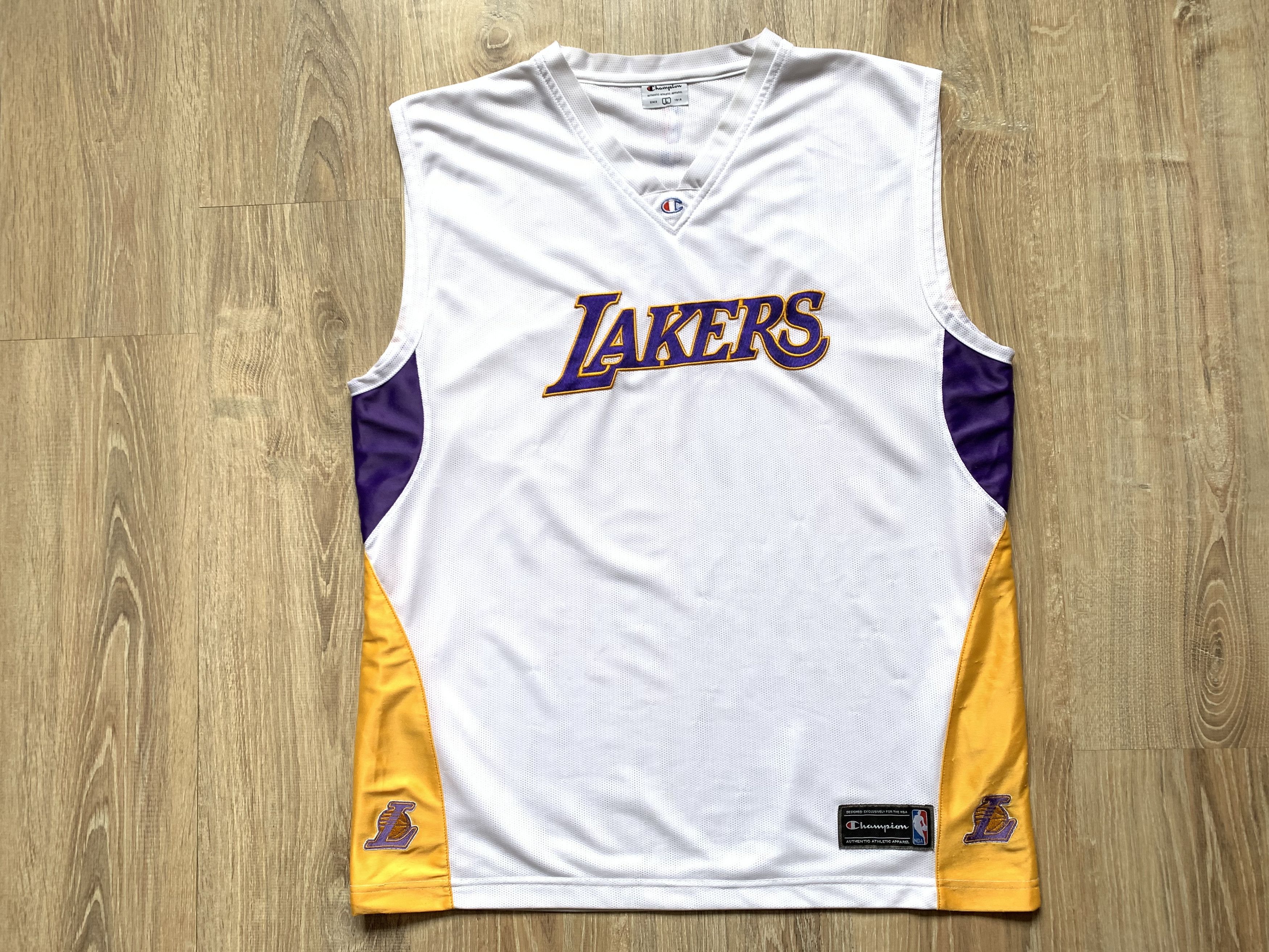 Champion × NBA × Vintage Vintage Champion Los Angeles Lakers Jersey Size US L / EU 52-54 / 3 - 1 Thumbnail