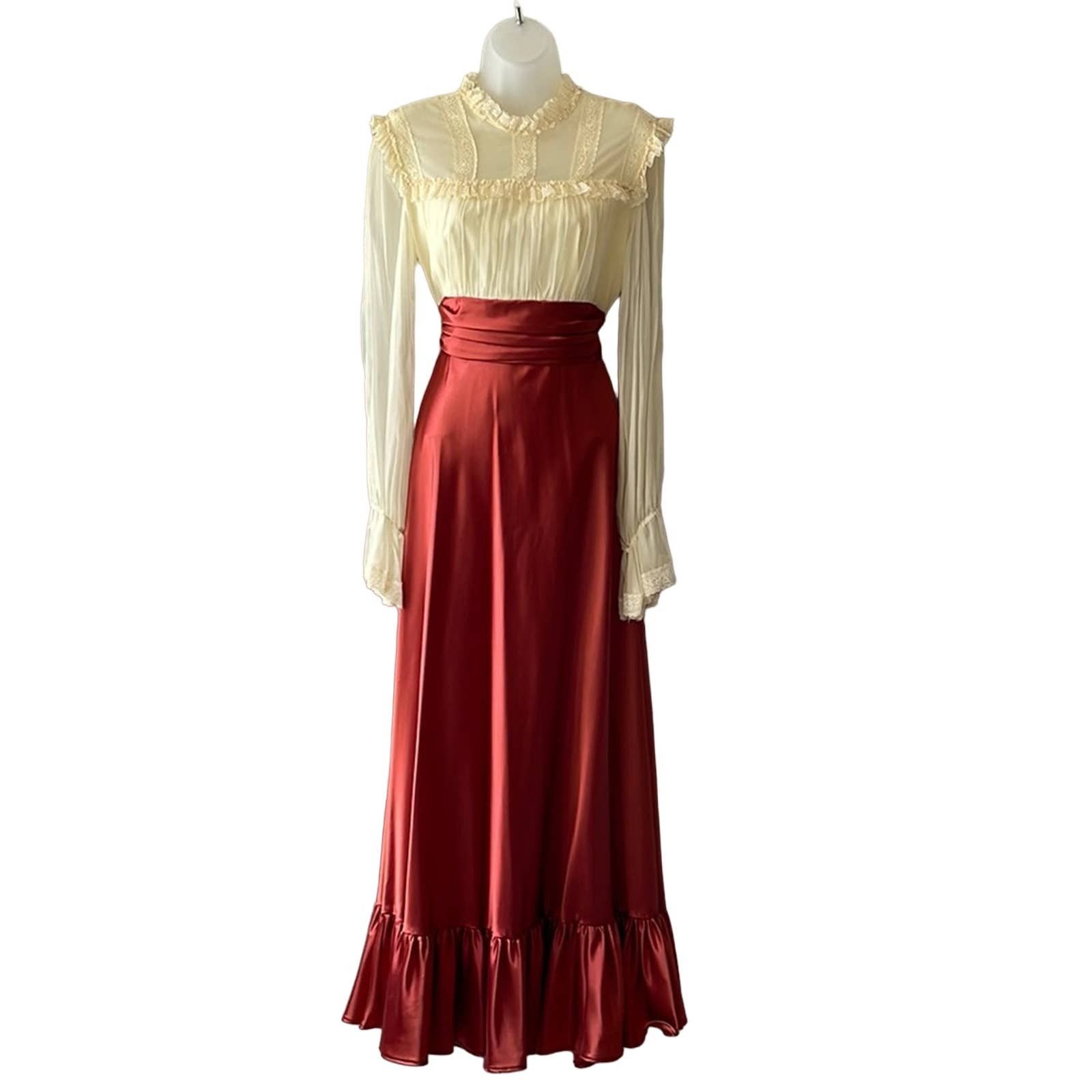 image of Vintage 70’S Lorrie Deb Of San Francisco Gown Size 11 B37W28 in Cream, Women's