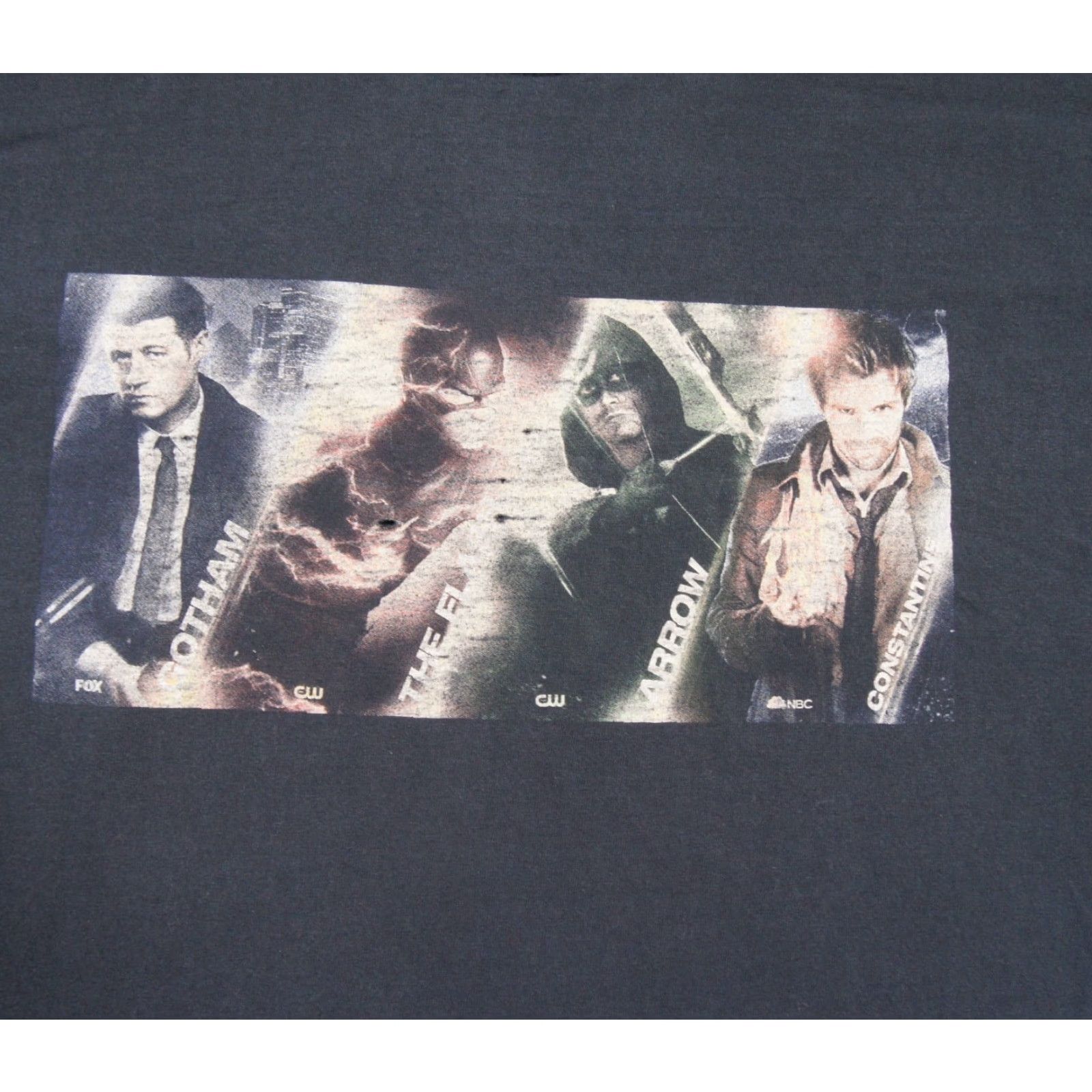 Vintage VINTAGE DC Comics Shirt Mens XL Black Faded Gotham The Flash Tee 90s Graphic Print Mens XL Black dccomics shirt Size US XL / EU 56 / 4 - 2 Thumbnail