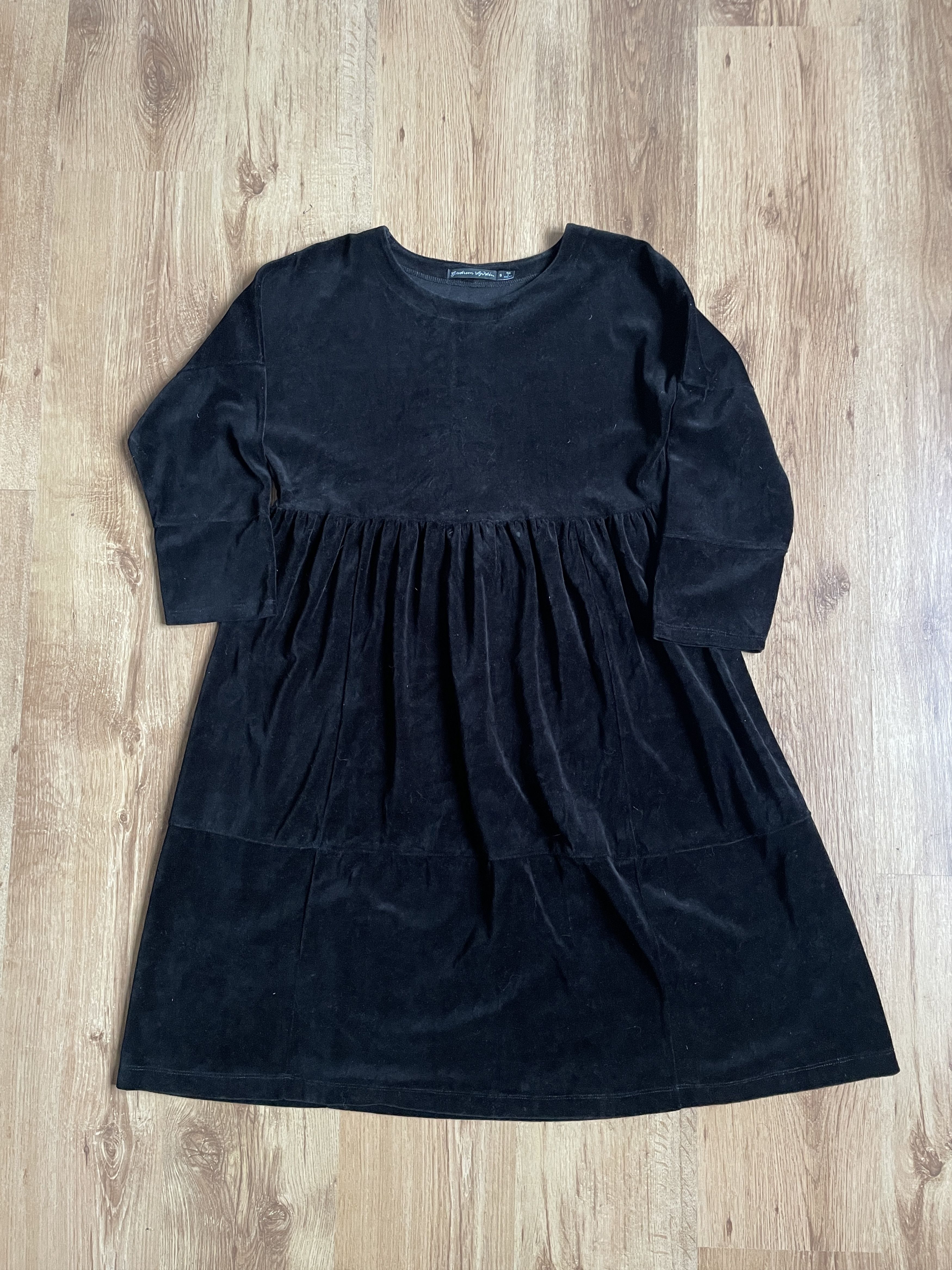 Gudrun Sjoden Gudrun Sjoden Velvet Victorian Style Midi Dress Size S Size S / US 4 / IT 40 - 2 Thumbnail