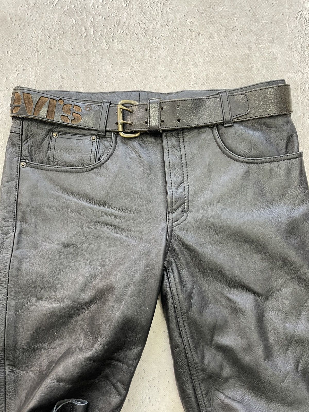 VINTAGE Y2K PUNK LEATHER AVANT GARDE LEVIS LEATHER BELT