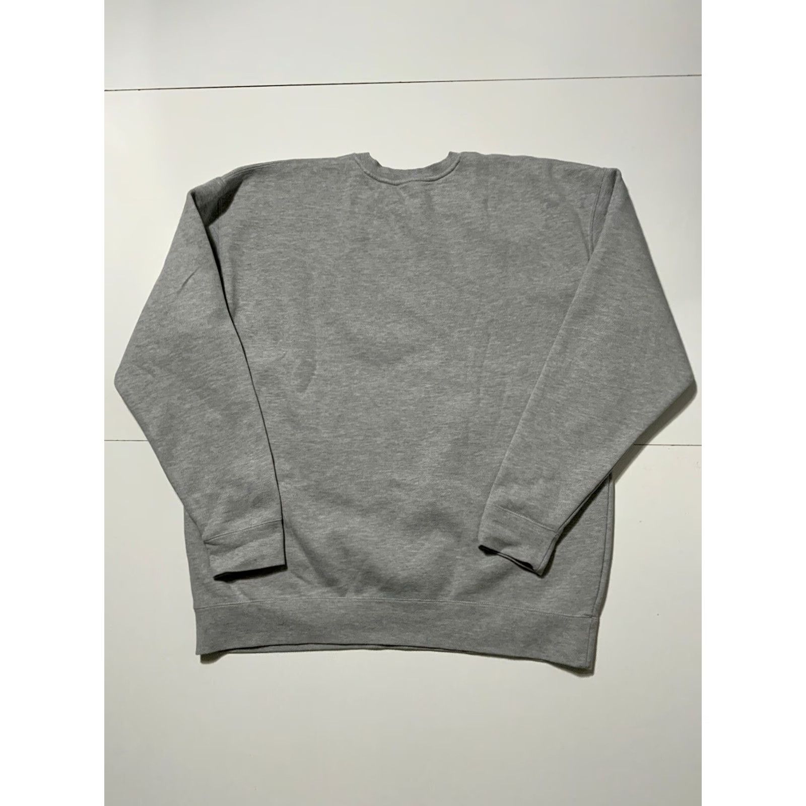 Vintage Mammoth Lakes MammothFF Film Festival Heather Gray Fleece Crewneck Sweatshirt XL Mens Gray Pullover Crewneck Sweatshirt XL Size US XL / EU 56 / 4 - 2 Thumbnail