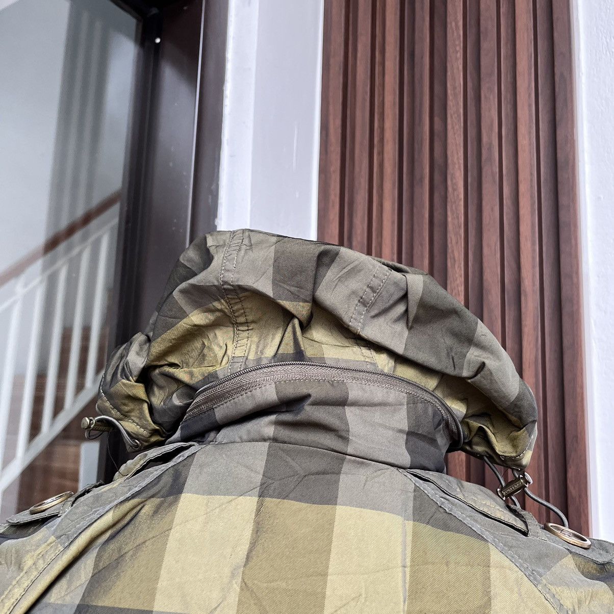 Burberry Authentics Burberry Britt Coat Jacket Tartan Patern Size M / US 6-8 / IT 42-44 - 7 Thumbnail