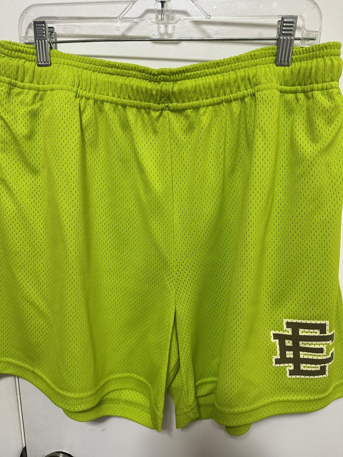 Eric Emanuel Eric Emanuel Basic Shorts Green / Brown Size US 38 / EU 54 - 2 Thumbnail