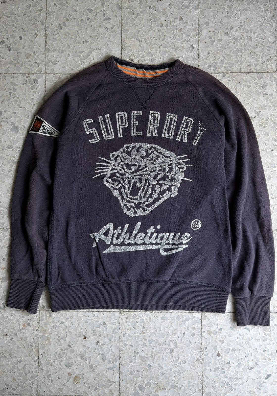 Superdry Superdry Wild Cats Vintage Athletic Raglan Crewneck Size US S / EU 44-46 / 1 - 1 Thumbnail