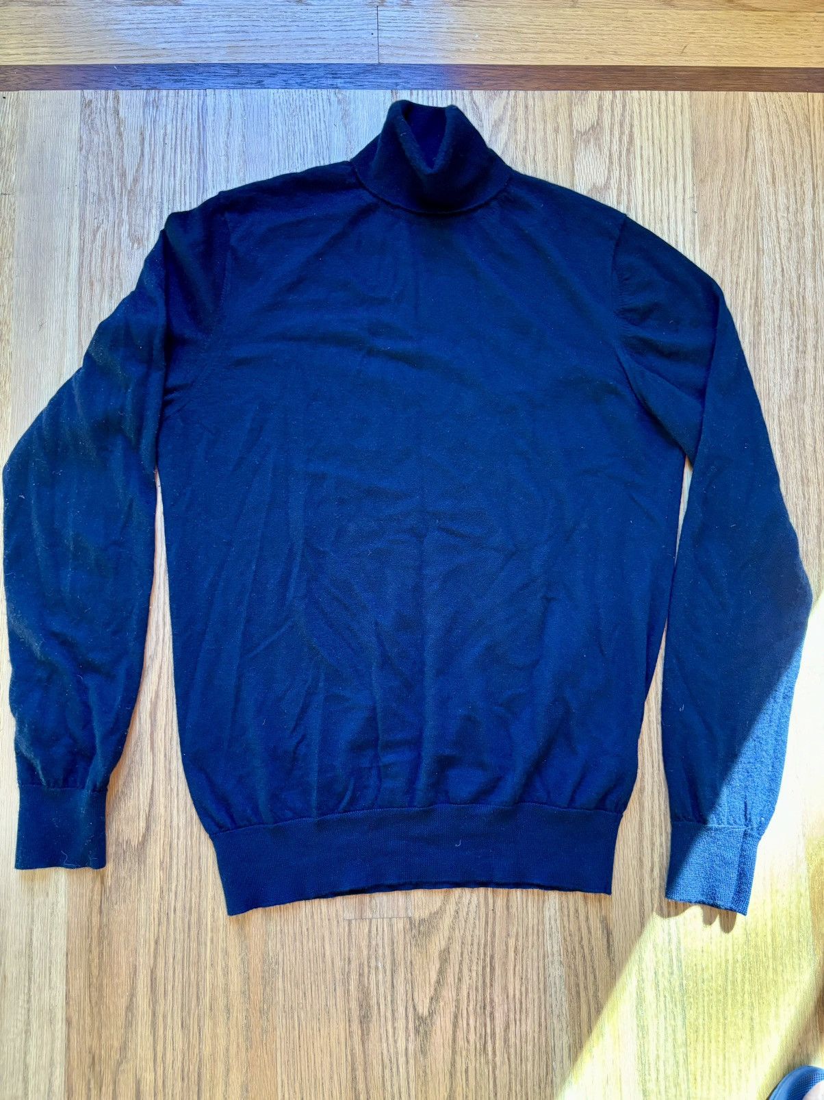 Cashmere T-neck Sweater