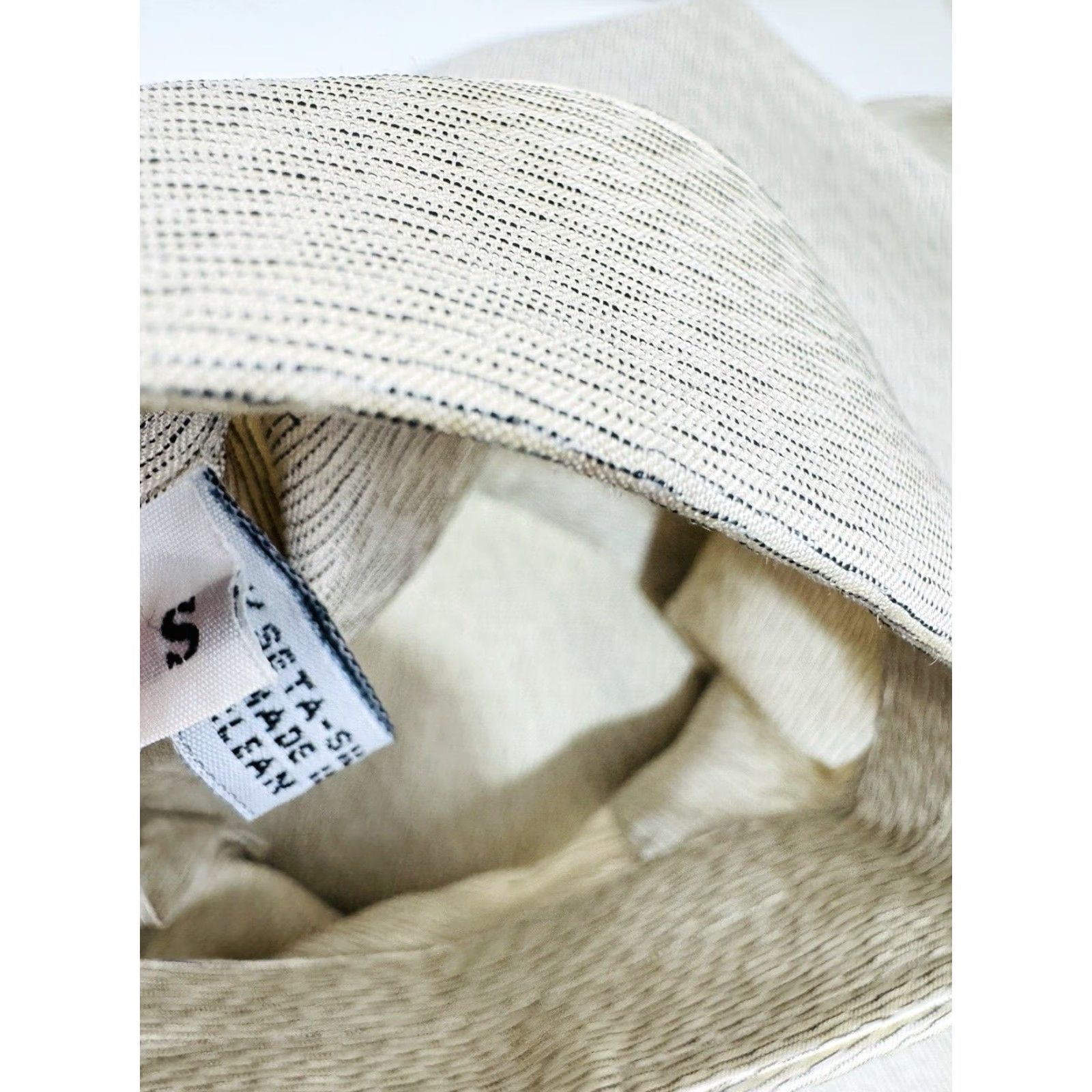 Brioni BRIONI Silk Mens S Shirt Long Sleeve Beige / Grayish Button-Up - Italy - Regular Size S Mens Shirt Silk Brioni Size US S / EU 44-46 / 1 - 5 Thumbnail