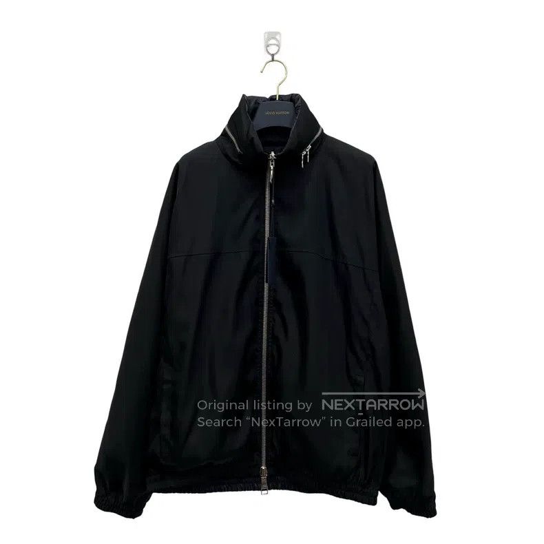 Louis Vuitton Louis Vuitton Dark full print reversible assault jacket Size US M / EU 48-50 / 2 - 1 Thumbnail