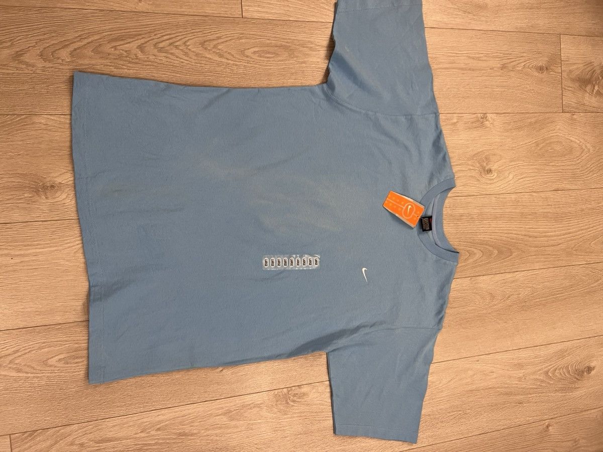 Nike × Vintage Vintage Nike Mini Swoosh TShirt Deadstock NOS 90s 00s W tags Size US L / EU 52-54 / 3 - 3 Thumbnail