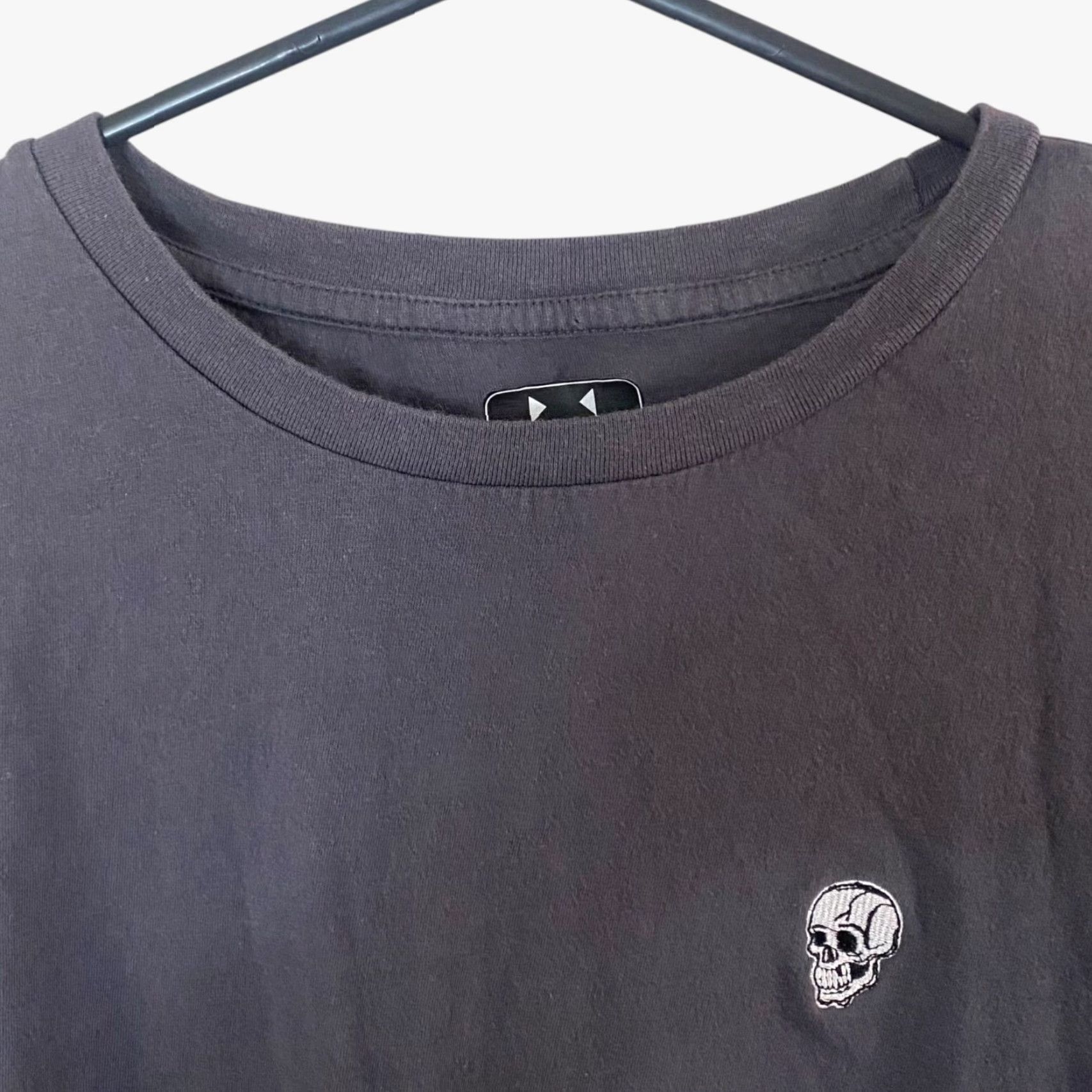 Vintage WXYZ Skull Embroidered Graphic T-Shirt Gray Short-Sleeve Men XL Crew Neck Skeleton Tee Size US XL / EU 56 / 4 - 5 Thumbnail
