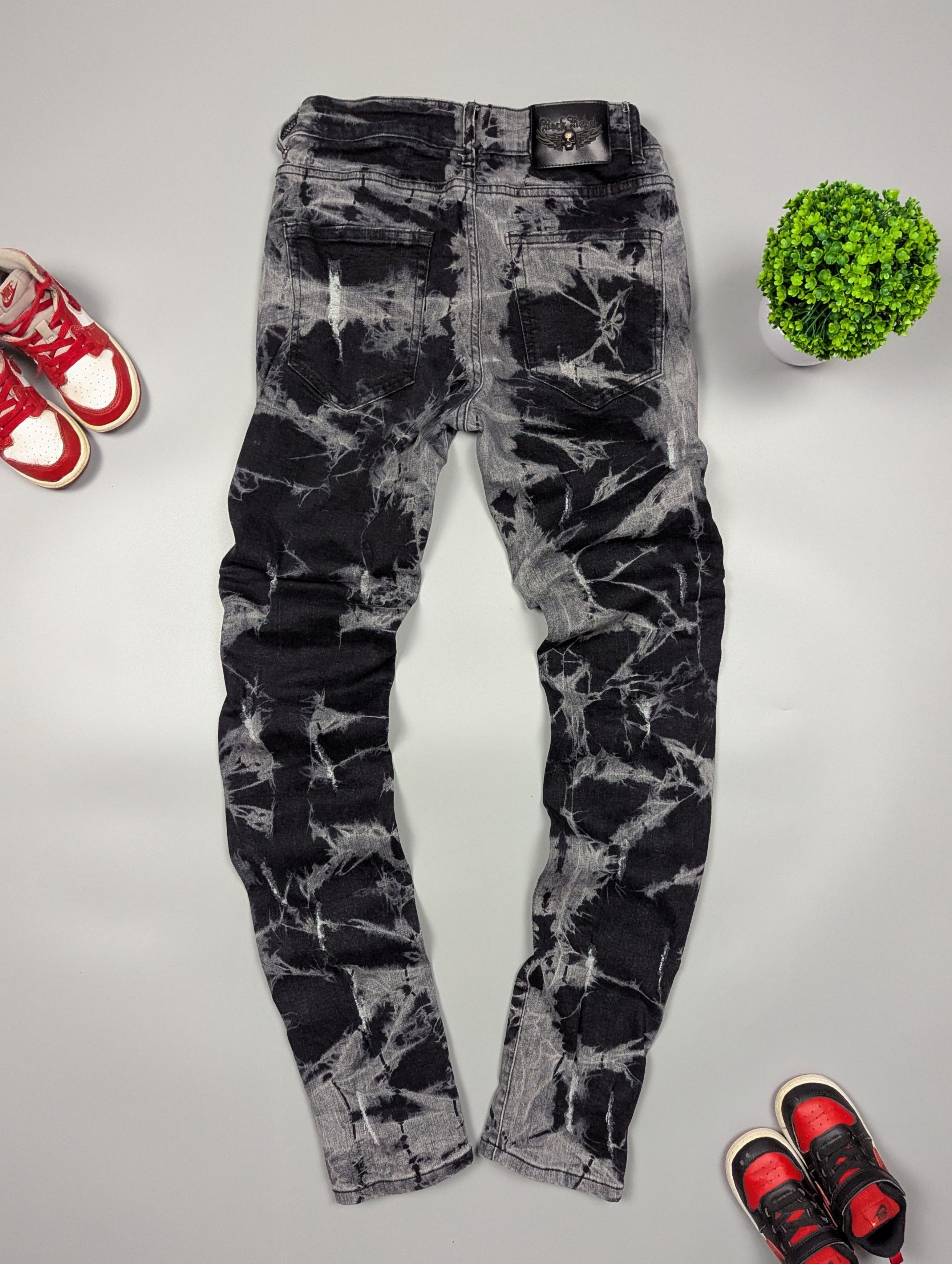 Hysteric Glamour ROCK REBEL Distressed Black/Gray Skinny Jeans With Skulls Size US 31 - 9 Thumbnail