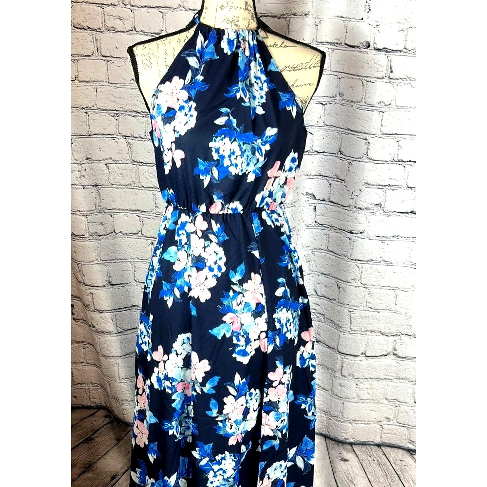 Other Floral Halter Split Maxi Dress In Navy By Miss Floral L Size L / US 10 / IT 46 - 11 Thumbnail