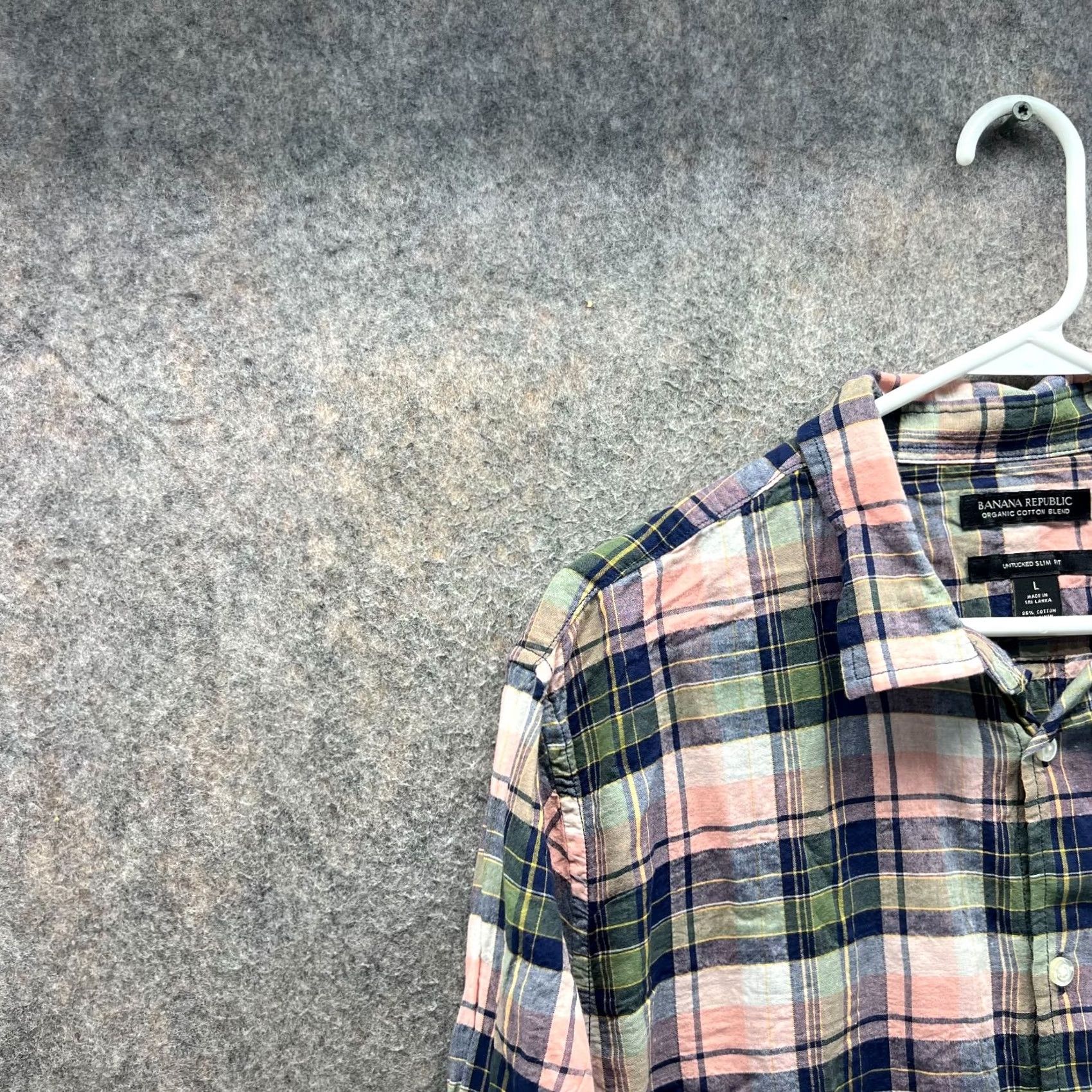 Banana Republic Banana Republic Shirt Men Large Blue Pink Plaid Button Down Slim Cotton Shirt Womens? No Size US L / EU 52-54 / 3 - 5 Thumbnail