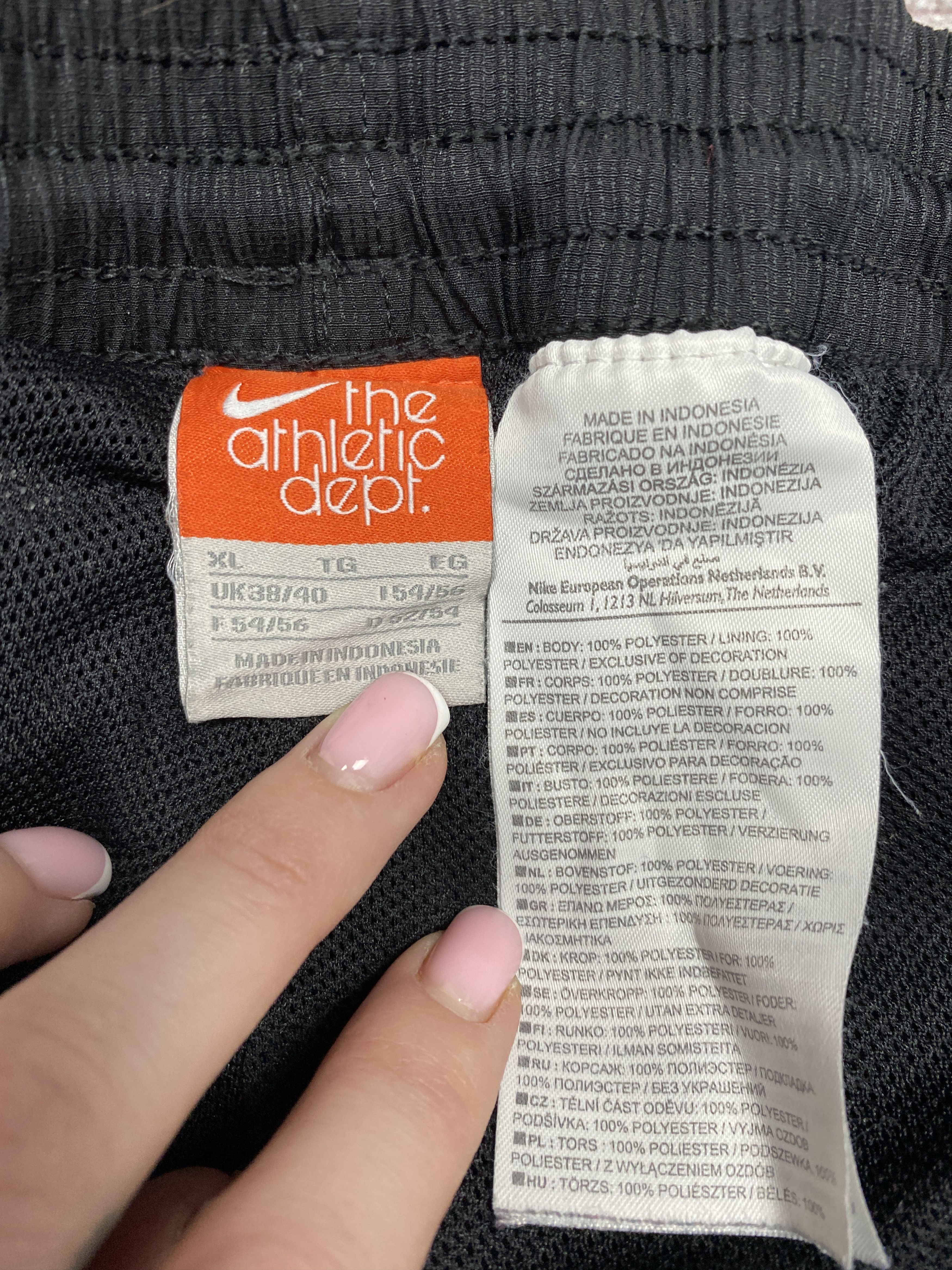 Nike × Vintage Nike Vintage Mens Nylon Baggy Track Pants Drill Style Size US 36 / EU 52 - 5 Thumbnail