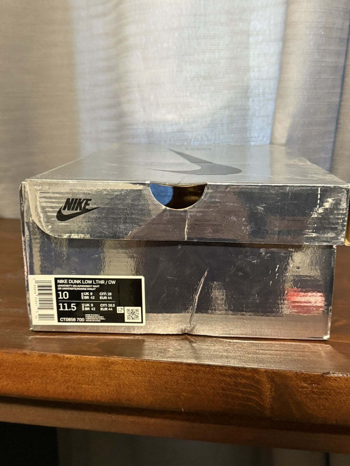 Off-White University Gold Off-White Dunk Size US 10 / EU 43 - 6 Thumbnail