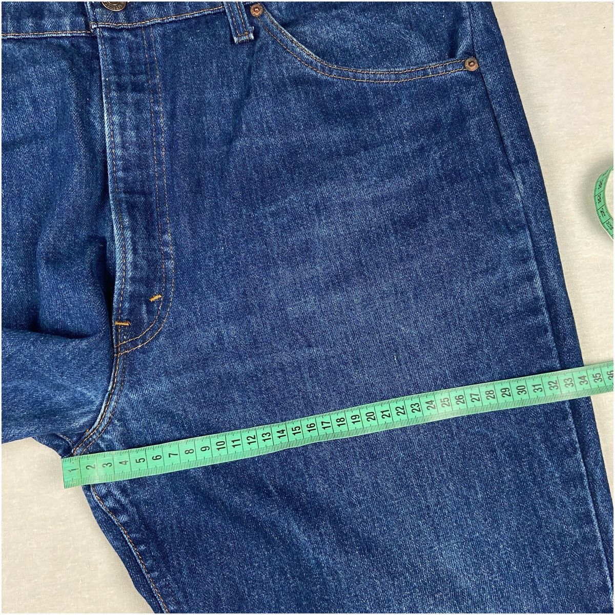 Levi's Vintage Levi’s 20517 Made in USA – 1986 Orange Tab Size US 40 / EU 56 - 15 Thumbnail