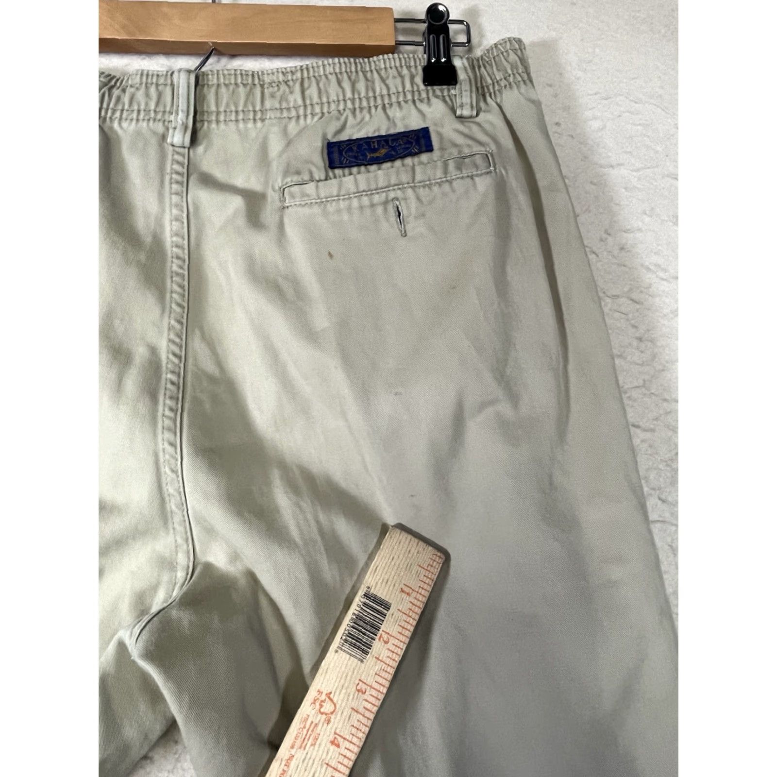 Vintage VINTAGE Kahala Pants - Khaki 100% Cotton Pleated Front Stretch Waist Men 34 Elastic Pockets Straight Inseam 32 Beige Size US 34 / EU 50 - 7 Thumbnail